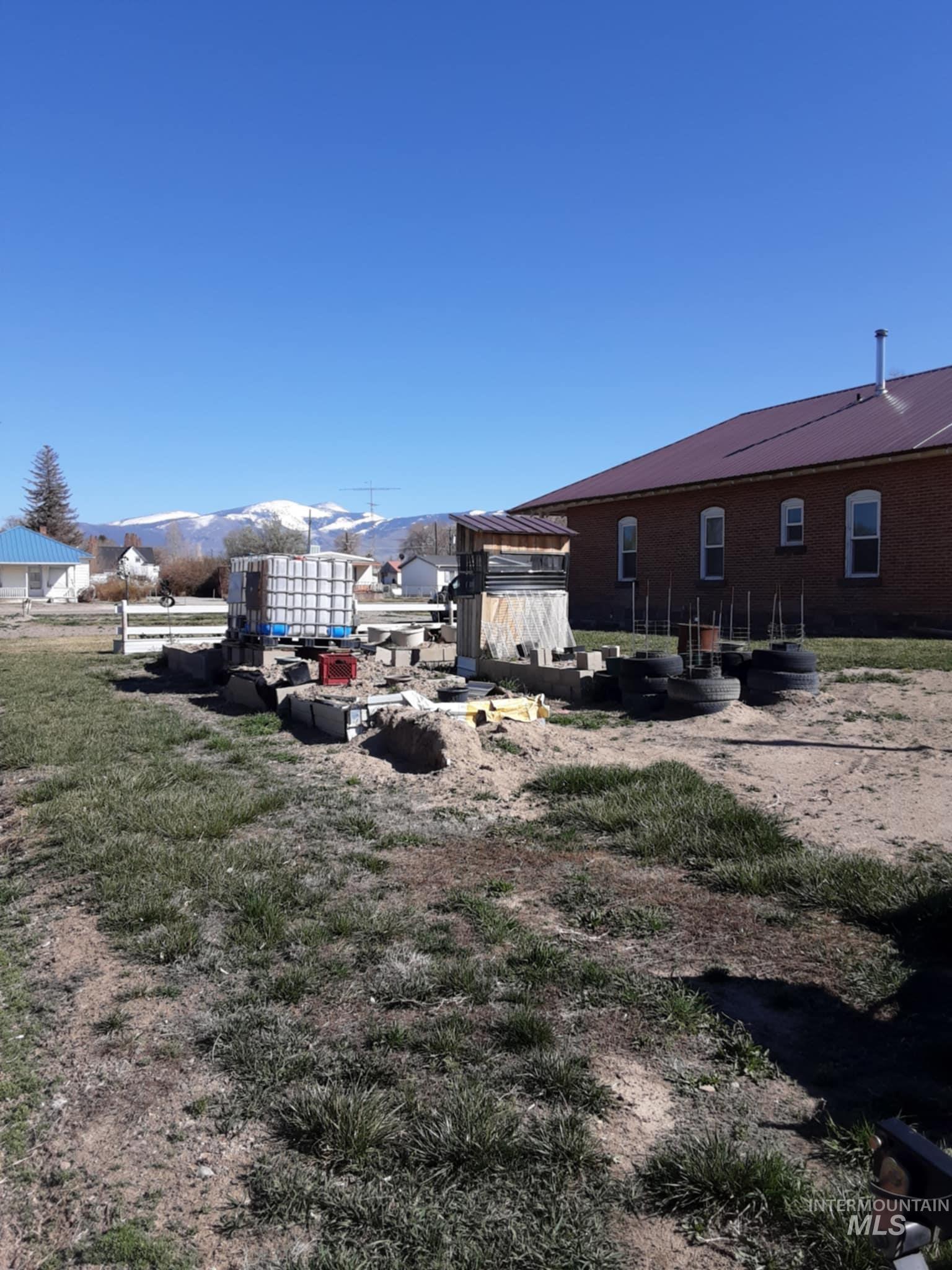 145 N Lincoln, Oakley, Idaho 83346, 2 Bedrooms, 1 Bathroom, Residential For Sale, Price $350,000,MLS 98976954