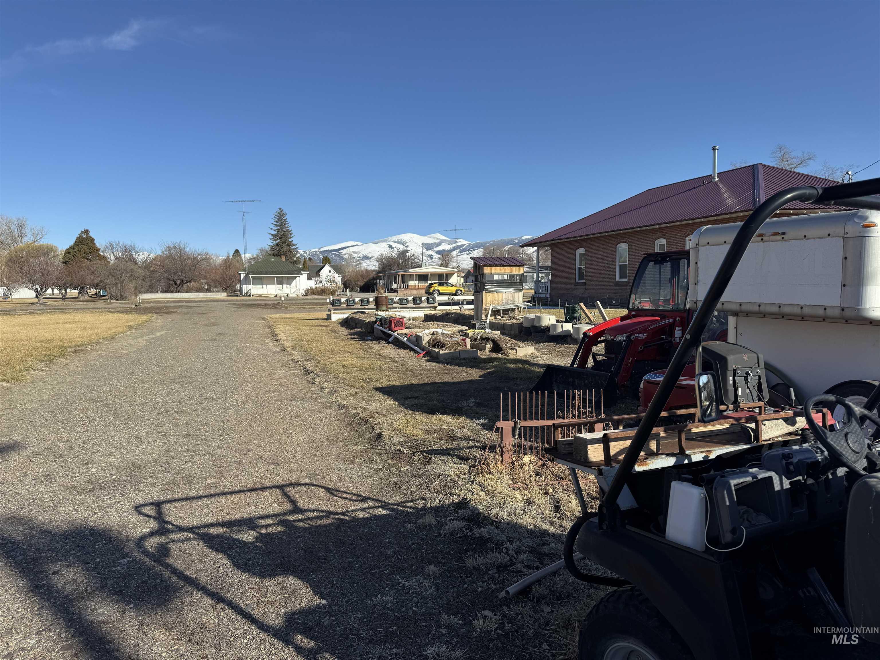 145 N Lincoln, Oakley, Idaho 83346, 2 Bedrooms, 1 Bathroom, Residential For Sale, Price $350,000,MLS 98976954