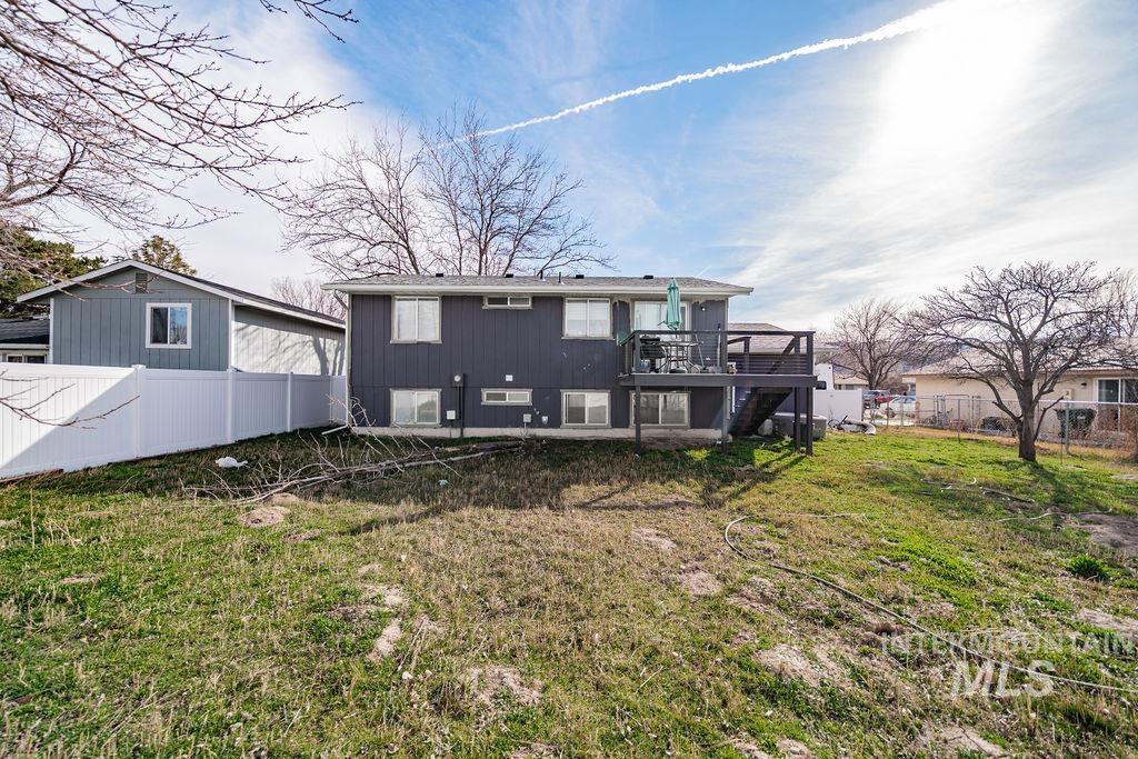 1620 Jade Dr, Pocatello, Idaho 83202-2702, 4 Bedrooms, 2 Bathrooms, Residential For Sale, Price $299,900,MLS 98976955