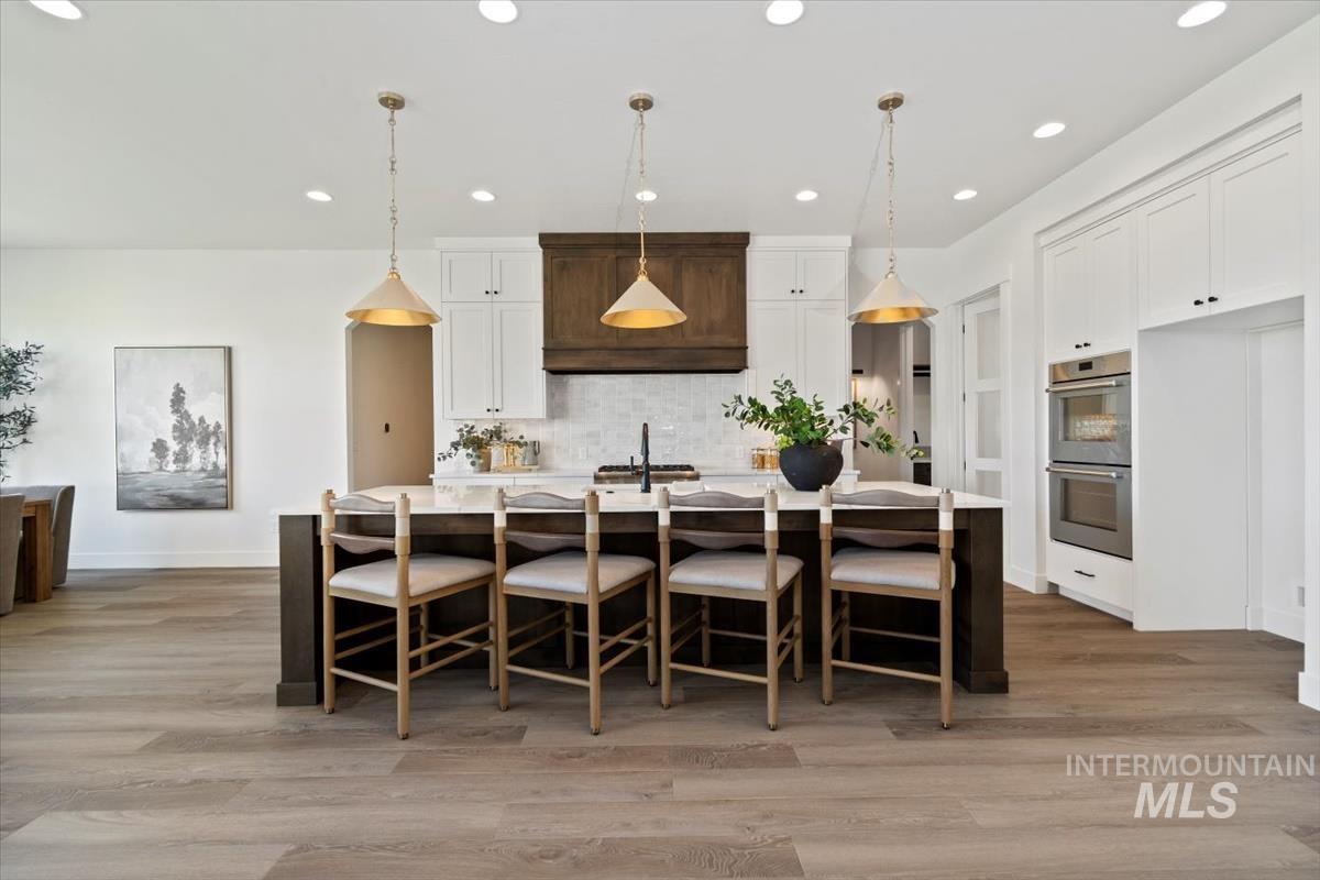 746 N Moscow Ave, Eagle, Idaho 83616, 4 Bedrooms, 3.5 Bathrooms, Residential For Sale, Price $2,099,900,MLS 98976961