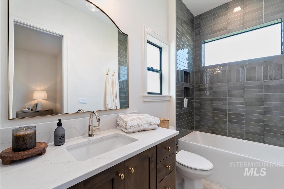 746 N Moscow Ave, Eagle, Idaho 83616, 4 Bedrooms, 3.5 Bathrooms, Residential For Sale, Price $2,099,900,MLS 98976961