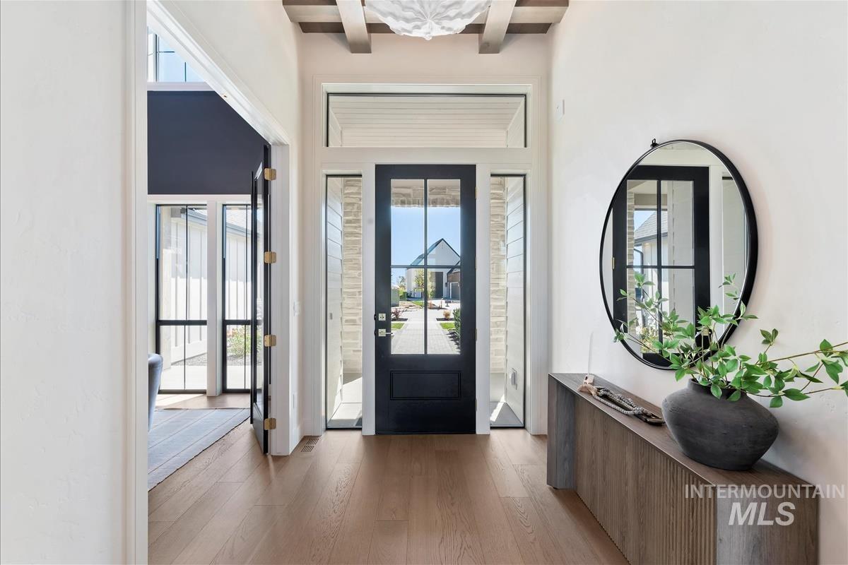 700 N Moscow Ave, Eagle, Idaho 83616, 5 Bedrooms, 5.5 Bathrooms, Residential For Sale, Price $2,349,900,MLS 98976962