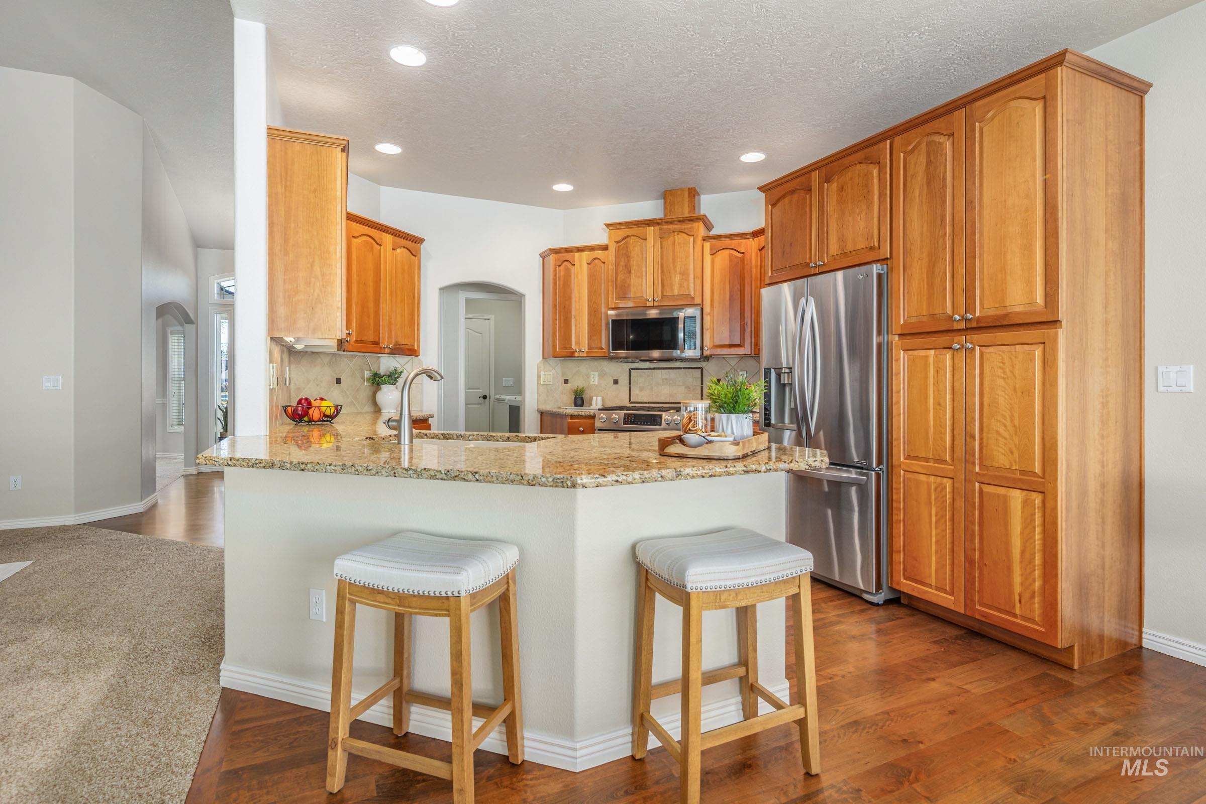 2424 N Tangent Ave, Meridian, Idaho 83646-7588, 3 Bedrooms, 2 Bathrooms, Residential For Sale, Price $550,000,MLS 98976965