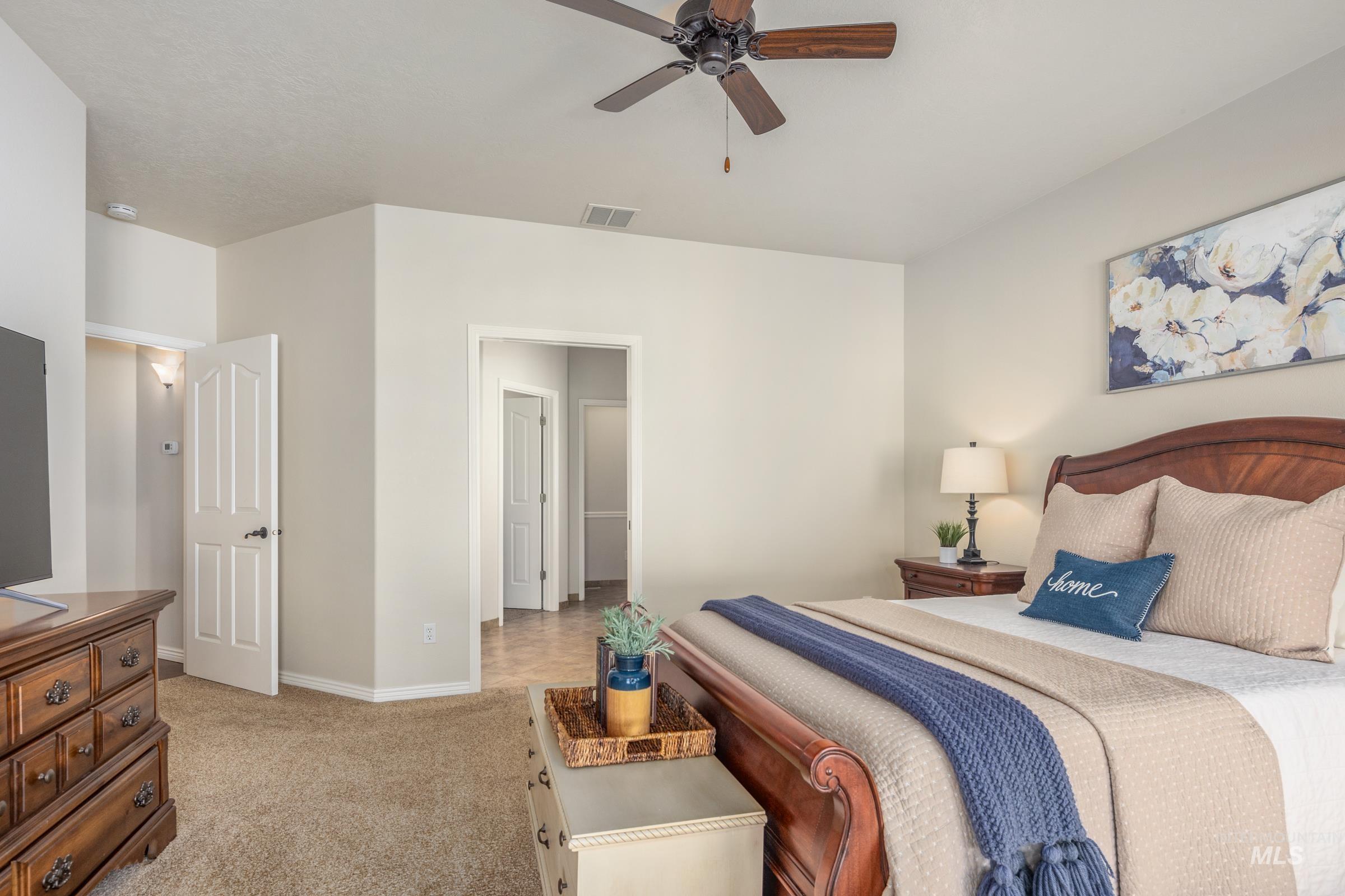 2424 N Tangent Ave, Meridian, Idaho 83646-7588, 3 Bedrooms, 2 Bathrooms, Residential For Sale, Price $550,000,MLS 98976965