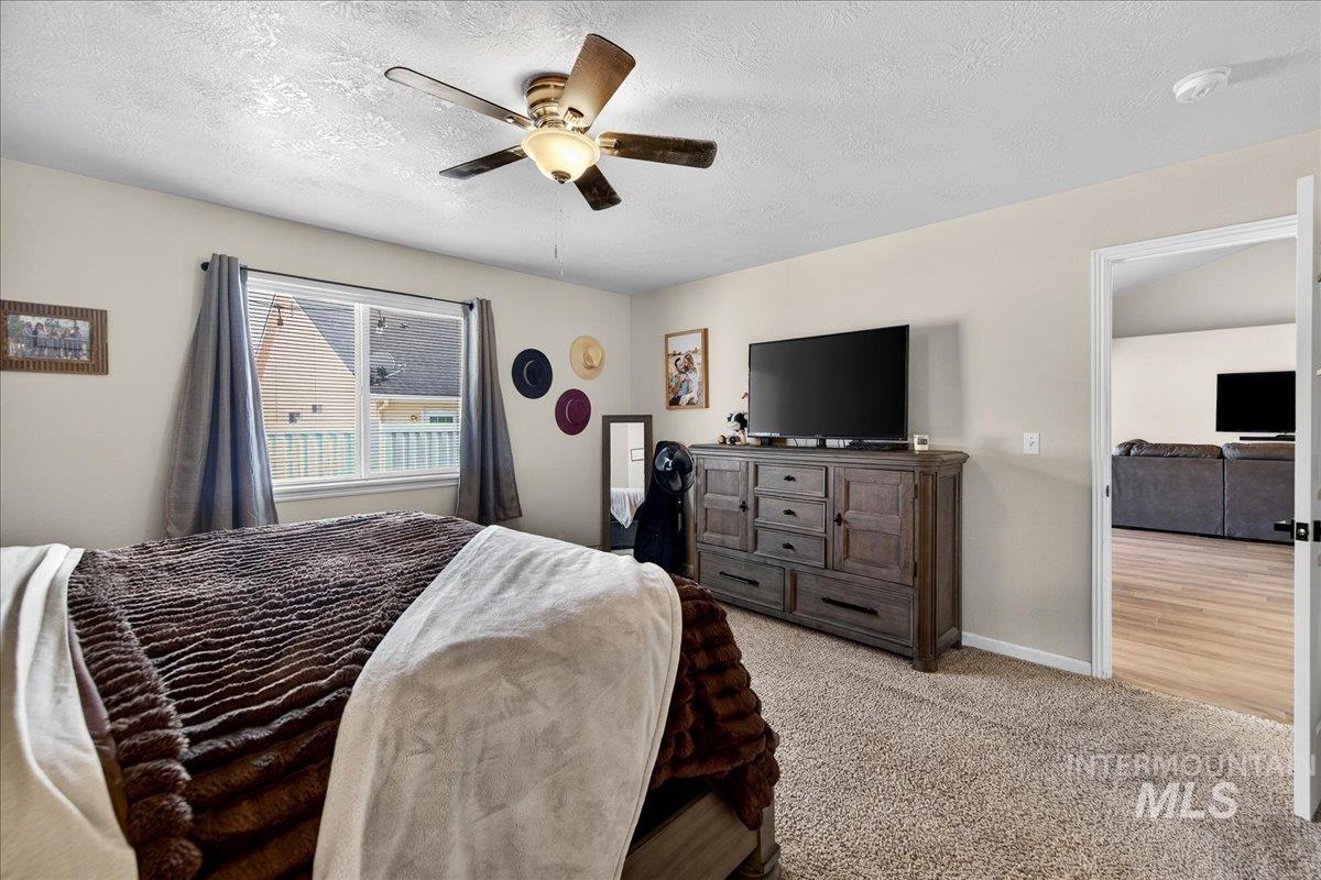 2750 N Phoenix Ave, Meridian, Idaho 83646, 3 Bedrooms, 2 Bathrooms, Residential For Sale, Price $519,900, 98976969