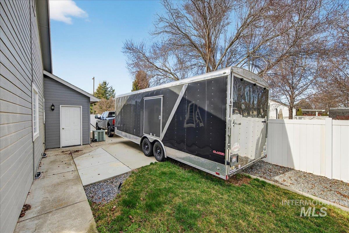 2750 N Phoenix Ave, Meridian, Idaho 83646, 3 Bedrooms, 2 Bathrooms, Residential For Sale, Price $519,900, 98976969