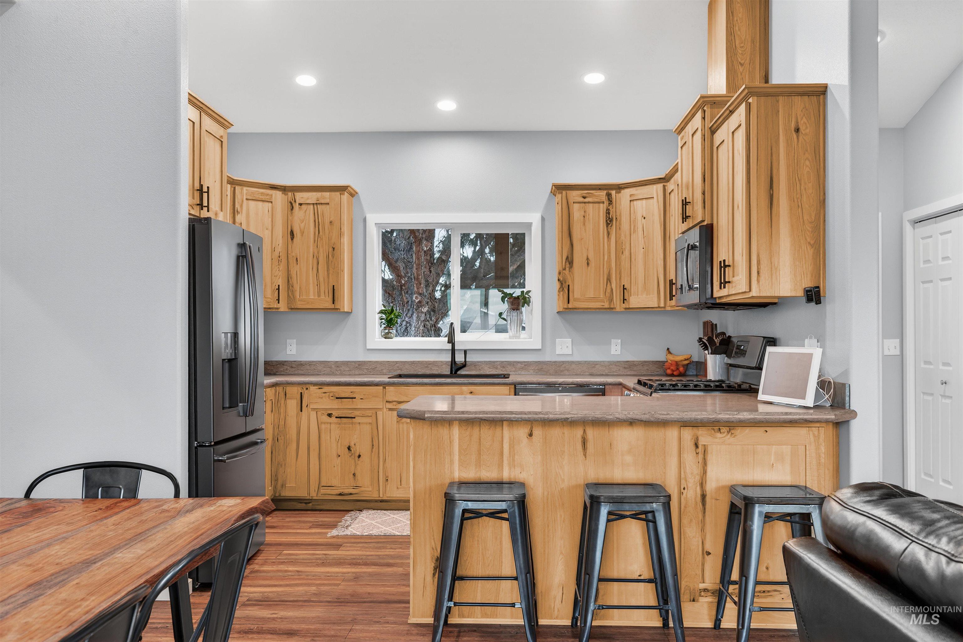 1836 Broadview Drive, Lewiston, Idaho 83501, 3 Bedrooms, 2 Bathrooms, Residential For Sale, Price $589,900, 98976971