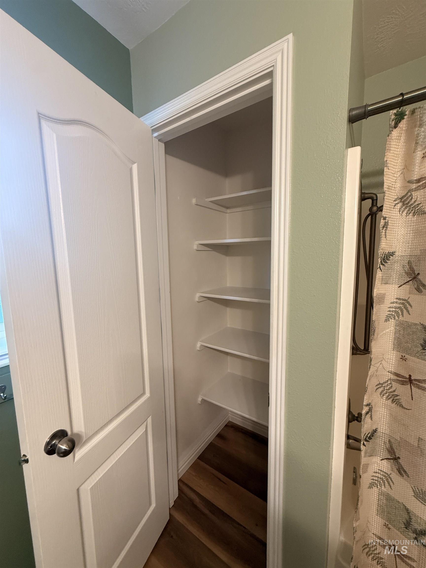 11816 W Rockhamton, Boise, Idaho 83709, 3 Bedrooms, 2 Bathrooms, Residential For Sale, Price $499,900, 98976972