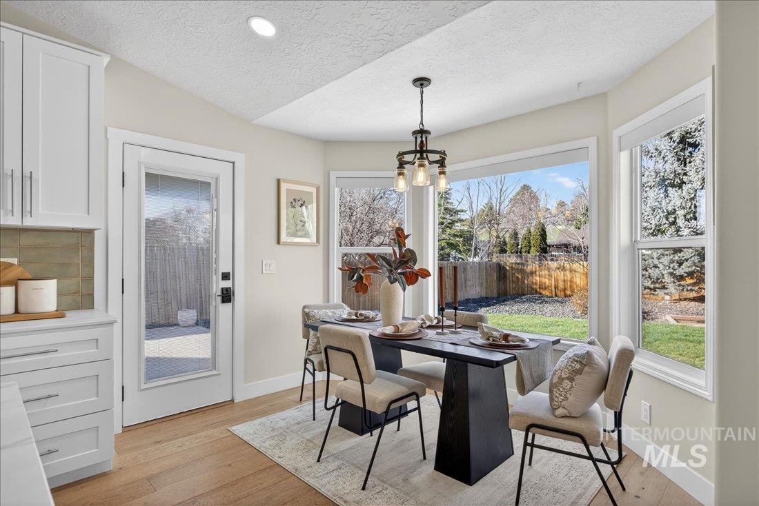 964 E Cembra St, Eagle, Idaho 83616, 3 Bedrooms, 2 Bathrooms, Residential For Sale, Price $545,000,MLS 98976973