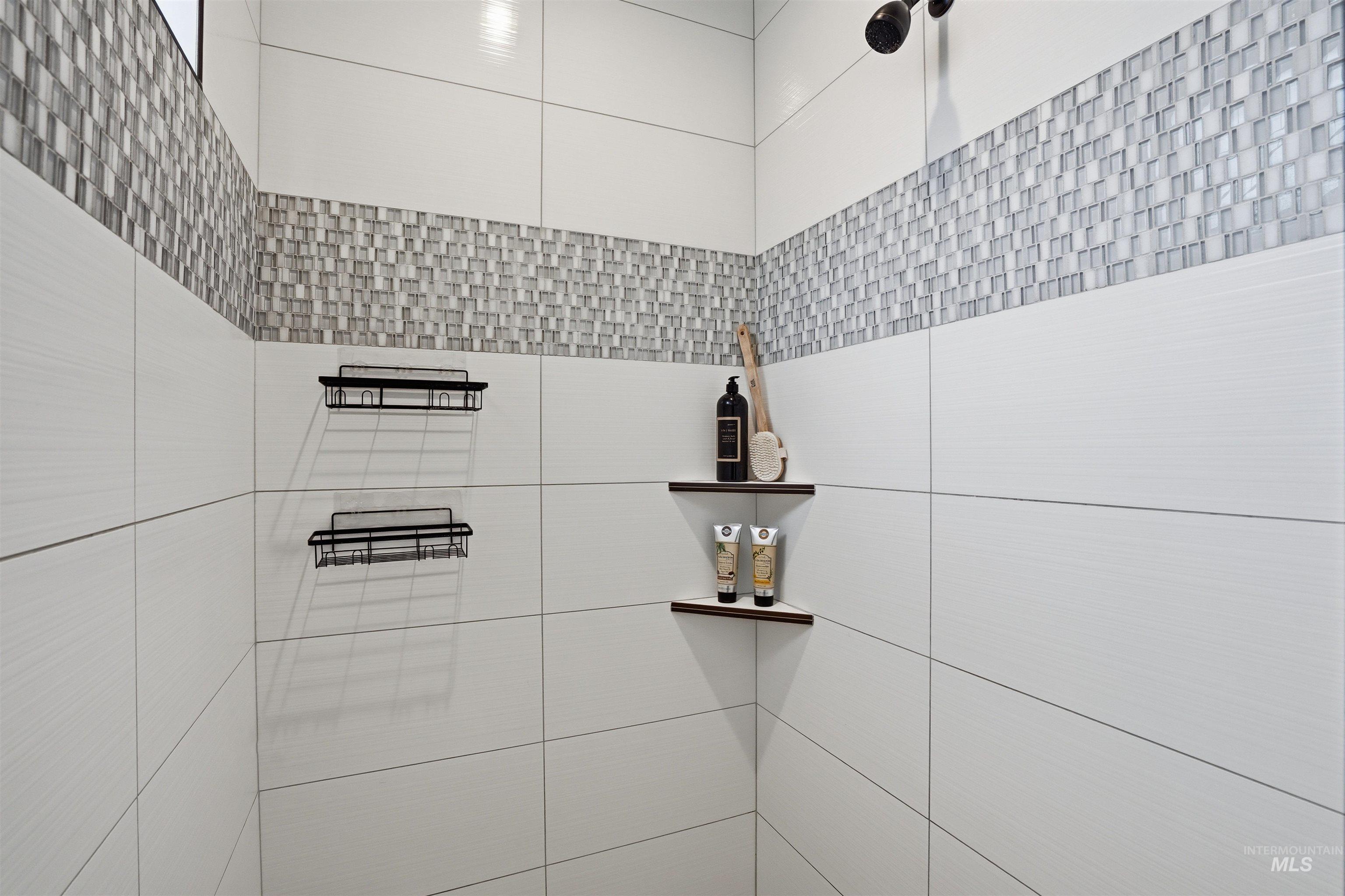 5322 S Palatino Ave, Meridian, Idaho 83642, 5 Bedrooms, 3.5 Bathrooms, Residential For Sale, Price $795,000, 98976975