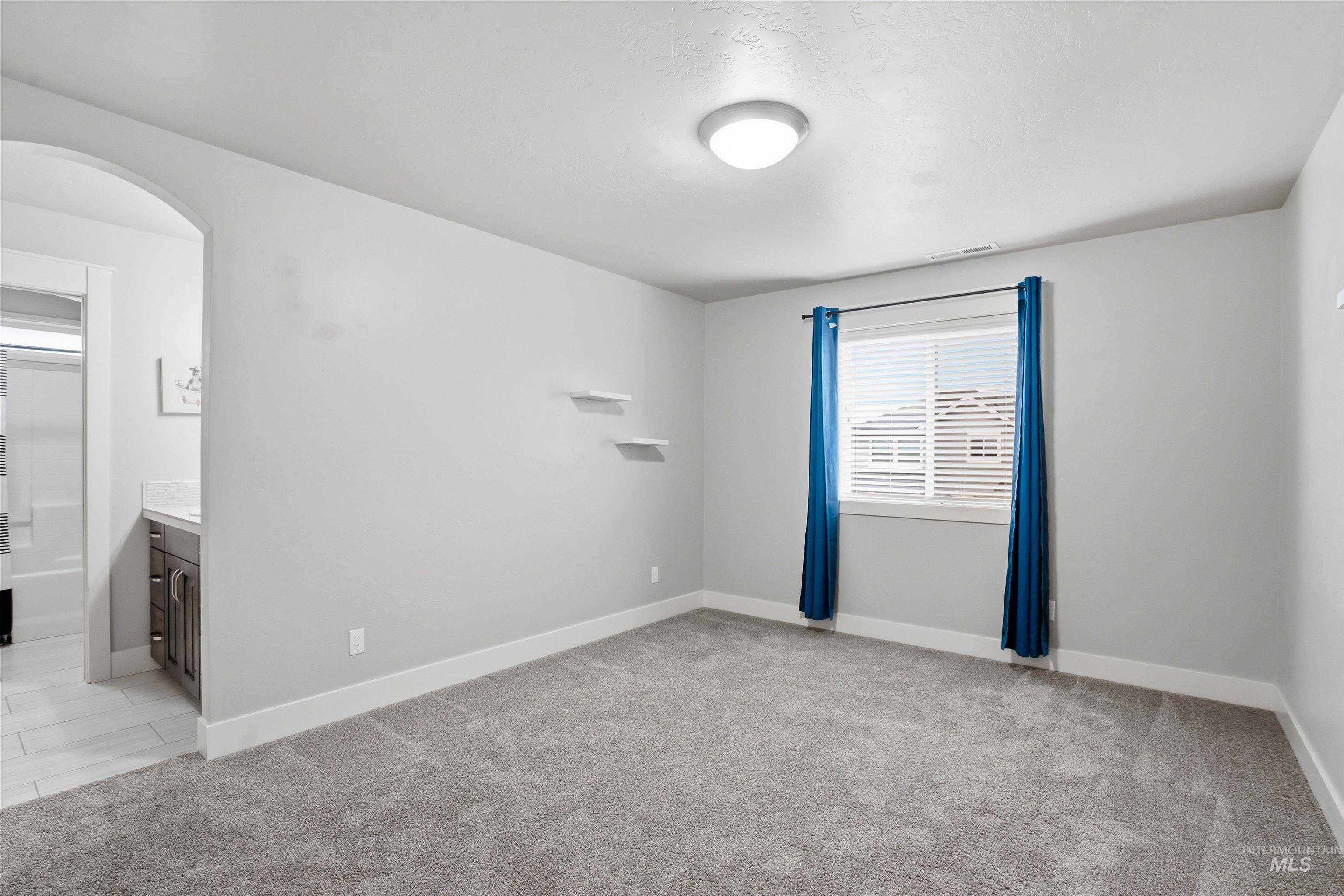 5322 S Palatino Ave, Meridian, Idaho 83642, 5 Bedrooms, 3.5 Bathrooms, Residential For Sale, Price $795,000, 98976975