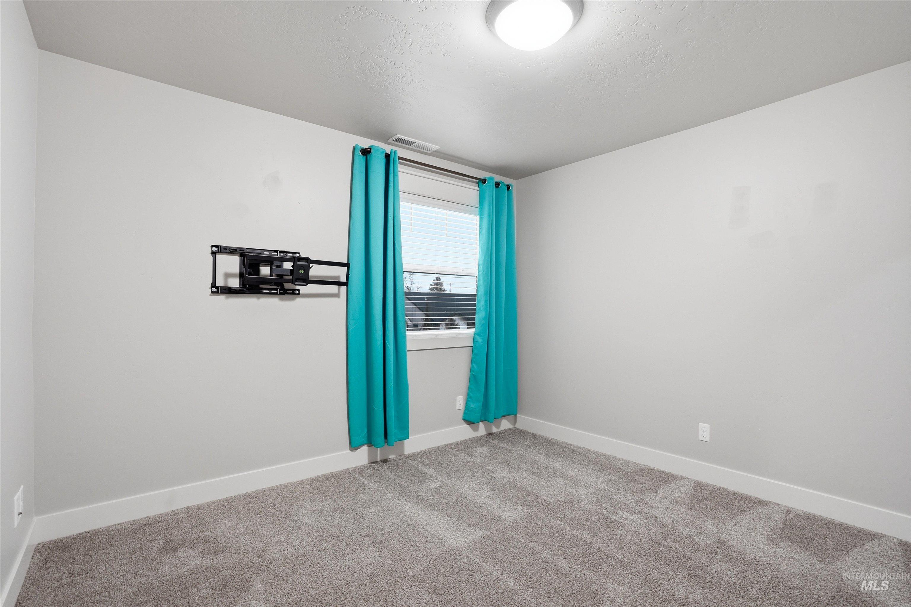 5322 S Palatino Ave, Meridian, Idaho 83642, 5 Bedrooms, 3.5 Bathrooms, Residential For Sale, Price $795,000, 98976975