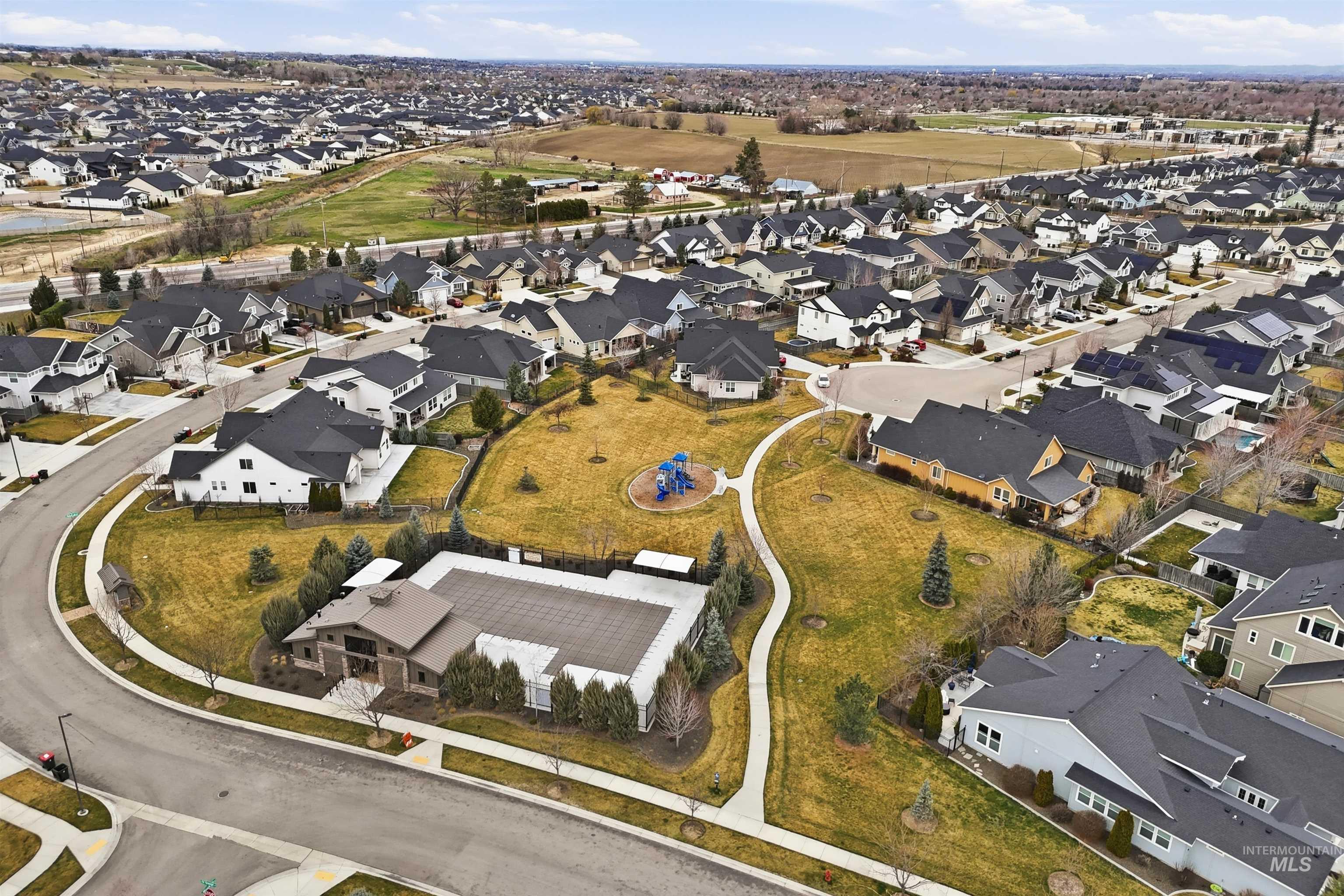 5322 S Palatino Ave, Meridian, Idaho 83642, 5 Bedrooms, 3.5 Bathrooms, Residential For Sale, Price $795,000, 98976975