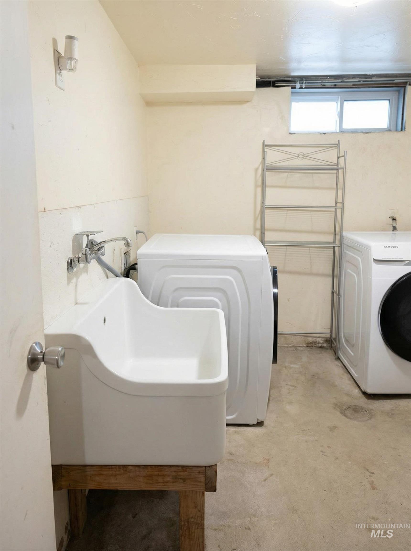 161 Soda Creek Drive, Soda Springs, Idaho 83276, 3 Bedrooms, 1 Bathroom, Residential For Sale, Price $225,000, 98976976