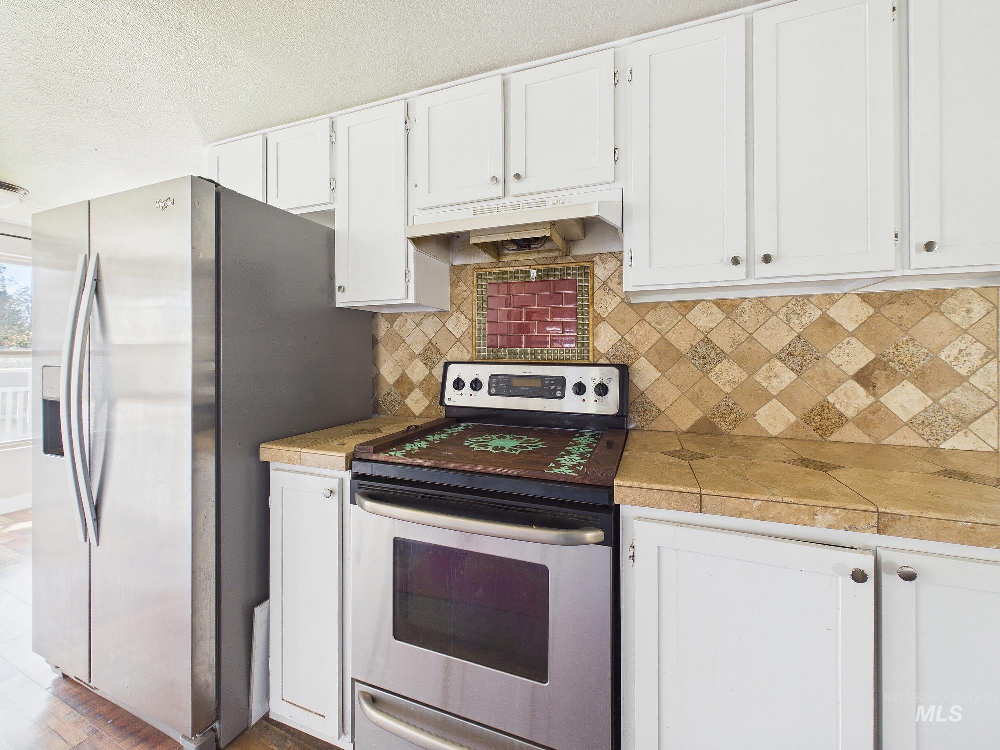 7680 Sweet Ola hwy, Sweet, Idaho 83670, 2 Bedrooms, 2 Bathrooms, Residential For Sale, Price $189,000,MLS 98976977