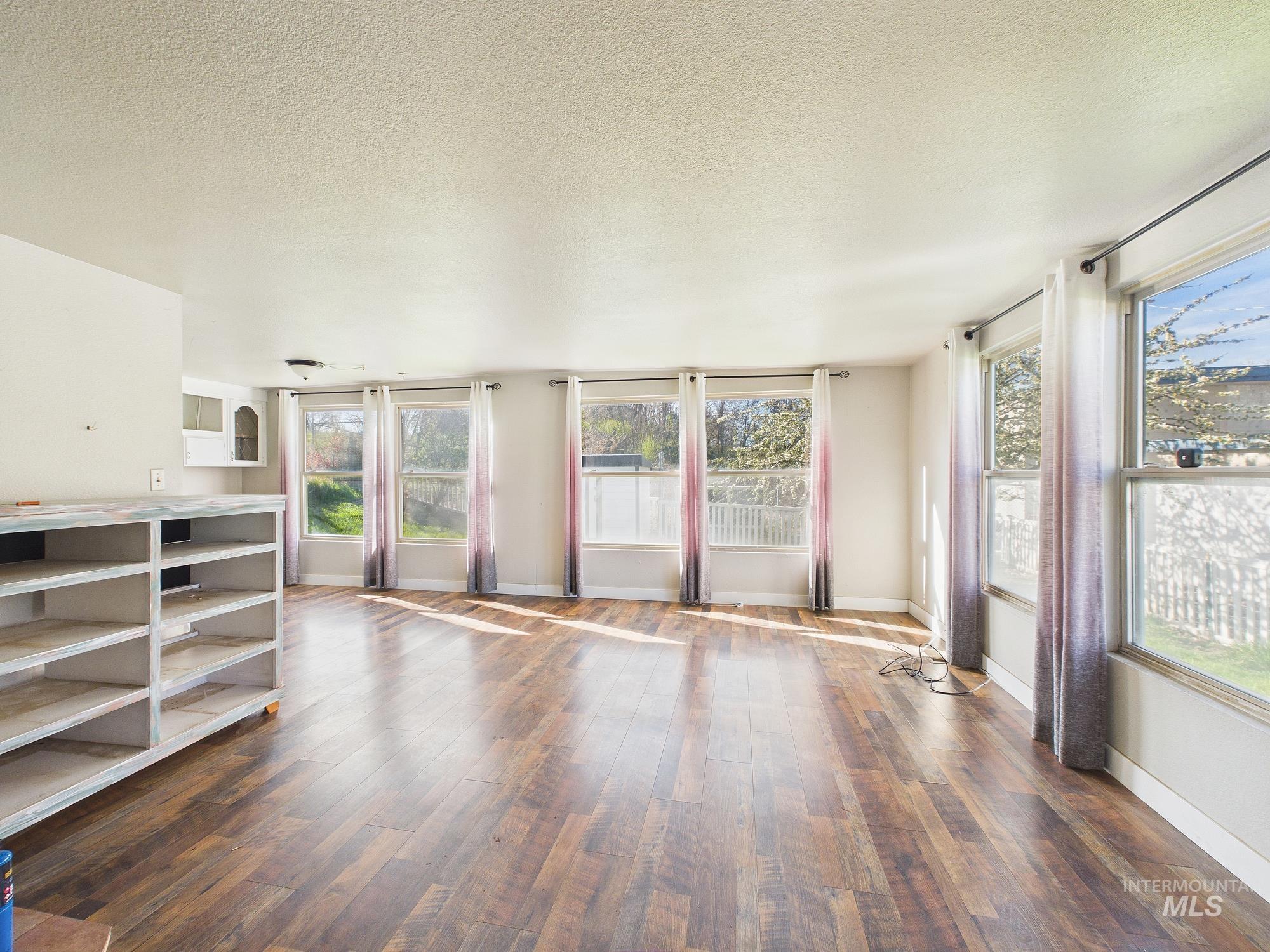 7680 Sweet Ola hwy, Sweet, Idaho 83670, 2 Bedrooms, 2 Bathrooms, Residential For Sale, Price $189,000,MLS 98976977