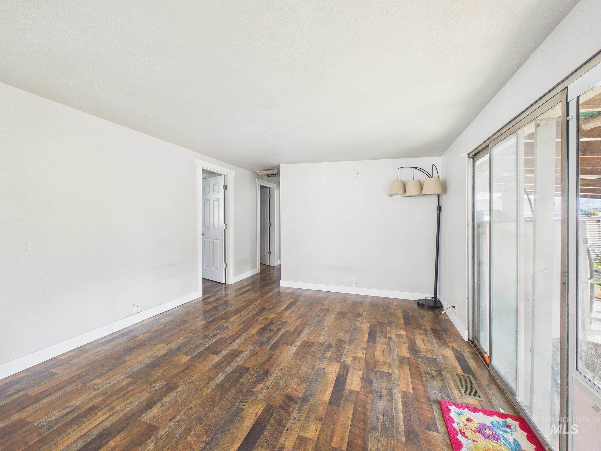 7680 Sweet Ola hwy, Sweet, Idaho 83670, 2 Bedrooms, 2 Bathrooms, Residential For Sale, Price $189,000,MLS 98976977