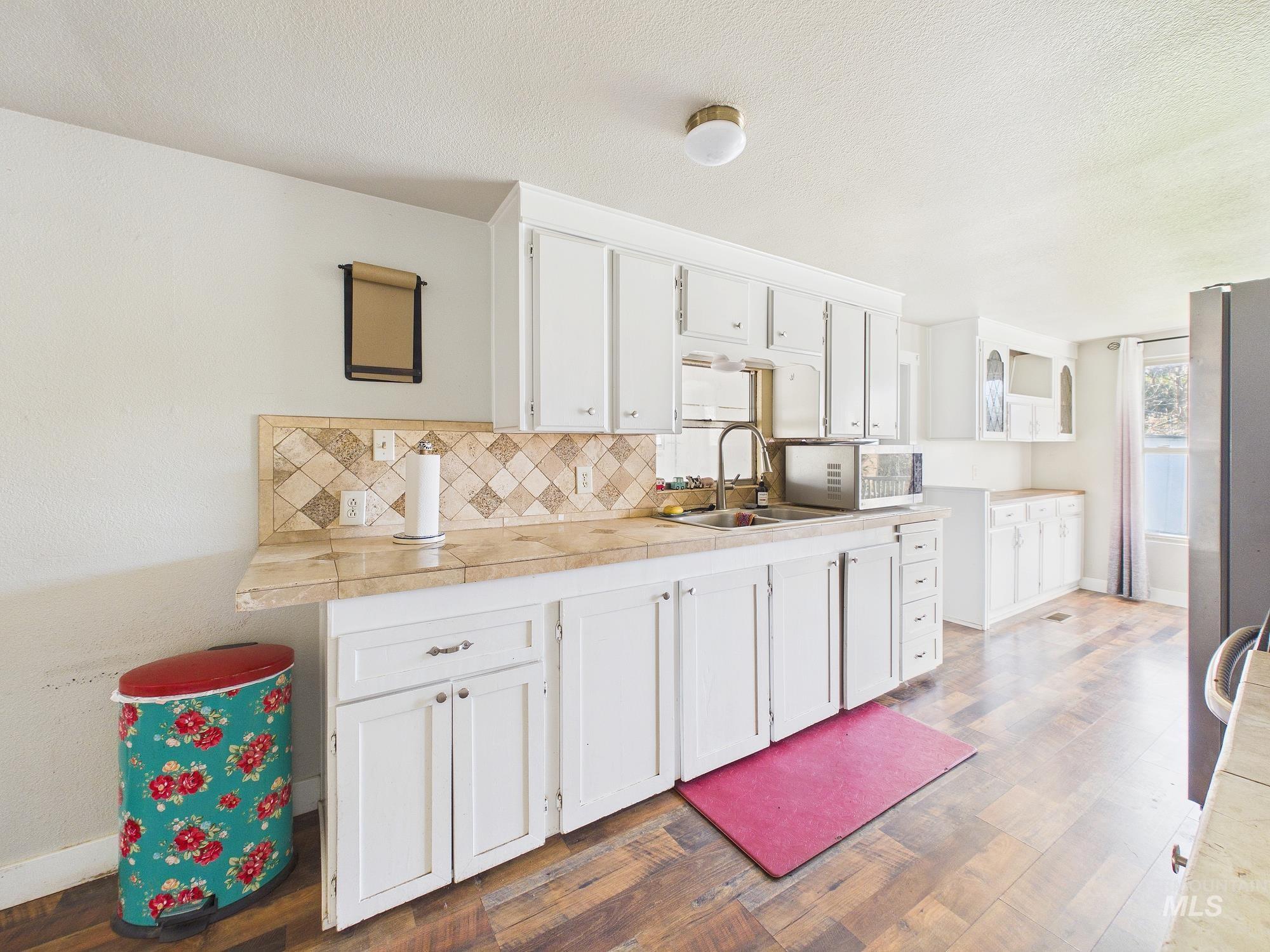 7680 Sweet Ola hwy, Sweet, Idaho 83670, 2 Bedrooms, 2 Bathrooms, Residential For Sale, Price $189,000,MLS 98976977