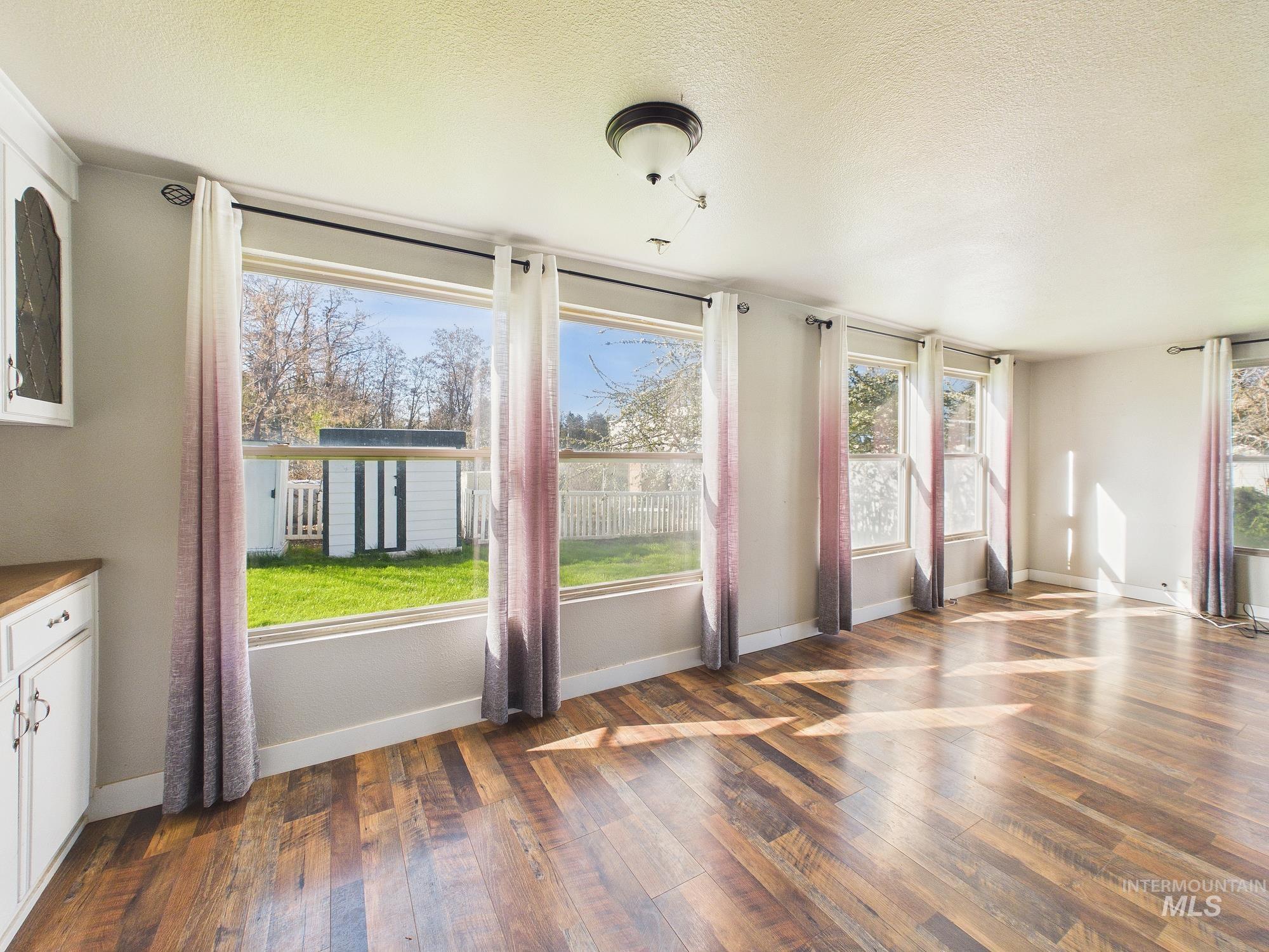 7680 Sweet Ola hwy, Sweet, Idaho 83670, 2 Bedrooms, 2 Bathrooms, Residential For Sale, Price $189,000,MLS 98976977