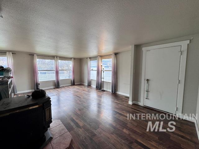 7680 Sweet Ola hwy, Sweet, Idaho 83670, 2 Bedrooms, 2 Bathrooms, Residential For Sale, Price $189,000, 98976977