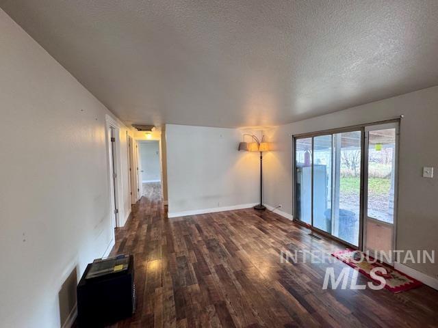 7680 Sweet Ola hwy, Sweet, Idaho 83670, 2 Bedrooms, 2 Bathrooms, Residential For Sale, Price $189,000, 98976977