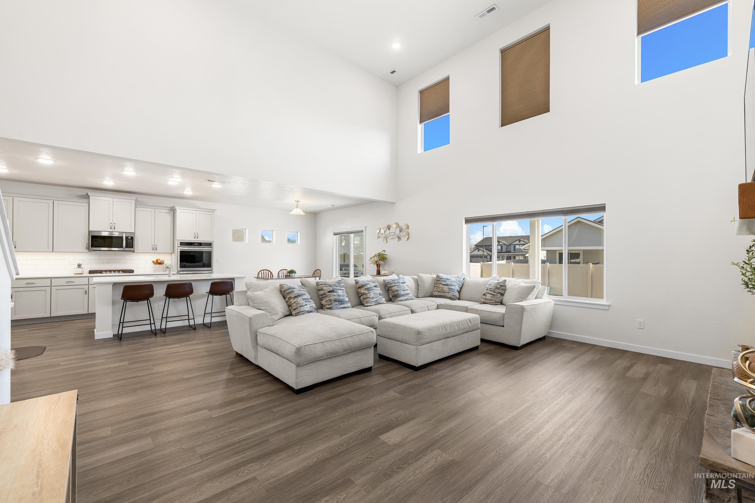 3410 S Rosa Parks Way, Nampa, Idaho 83687, 5 Bedrooms, 3.5 Bathrooms, Residential For Sale, Price $595,000, 98976978