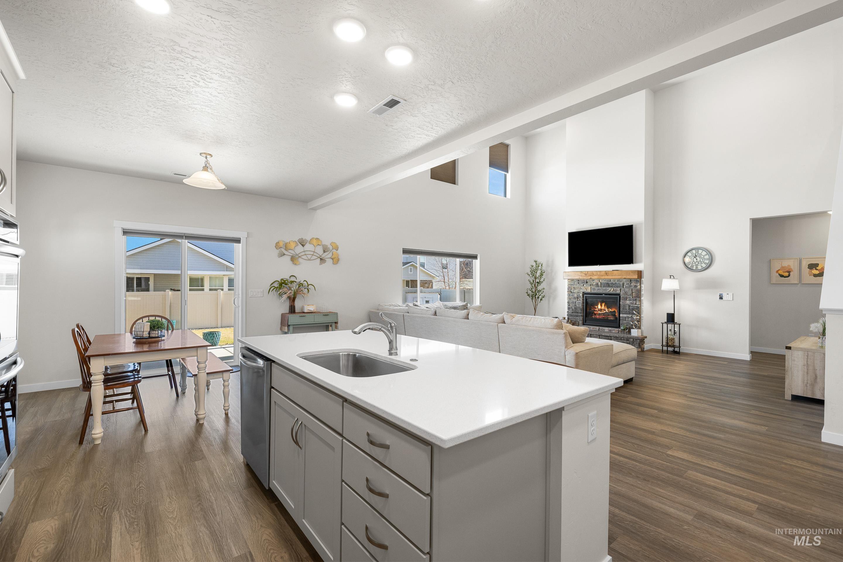 3410 S Rosa Parks Way, Nampa, Idaho 83687, 5 Bedrooms, 3.5 Bathrooms, Residential For Sale, Price $595,000, 98976978