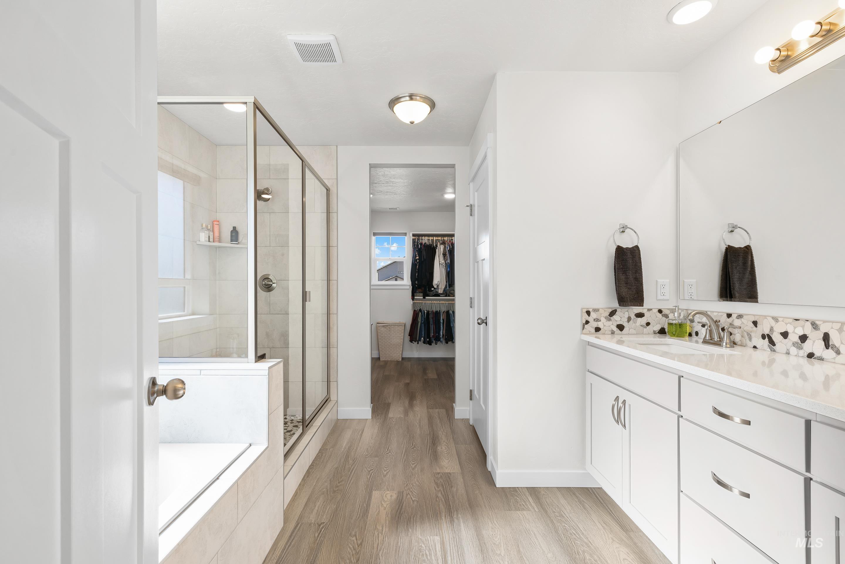 3410 S Rosa Parks Way, Nampa, Idaho 83687, 5 Bedrooms, 3.5 Bathrooms, Residential For Sale, Price $595,000, 98976978