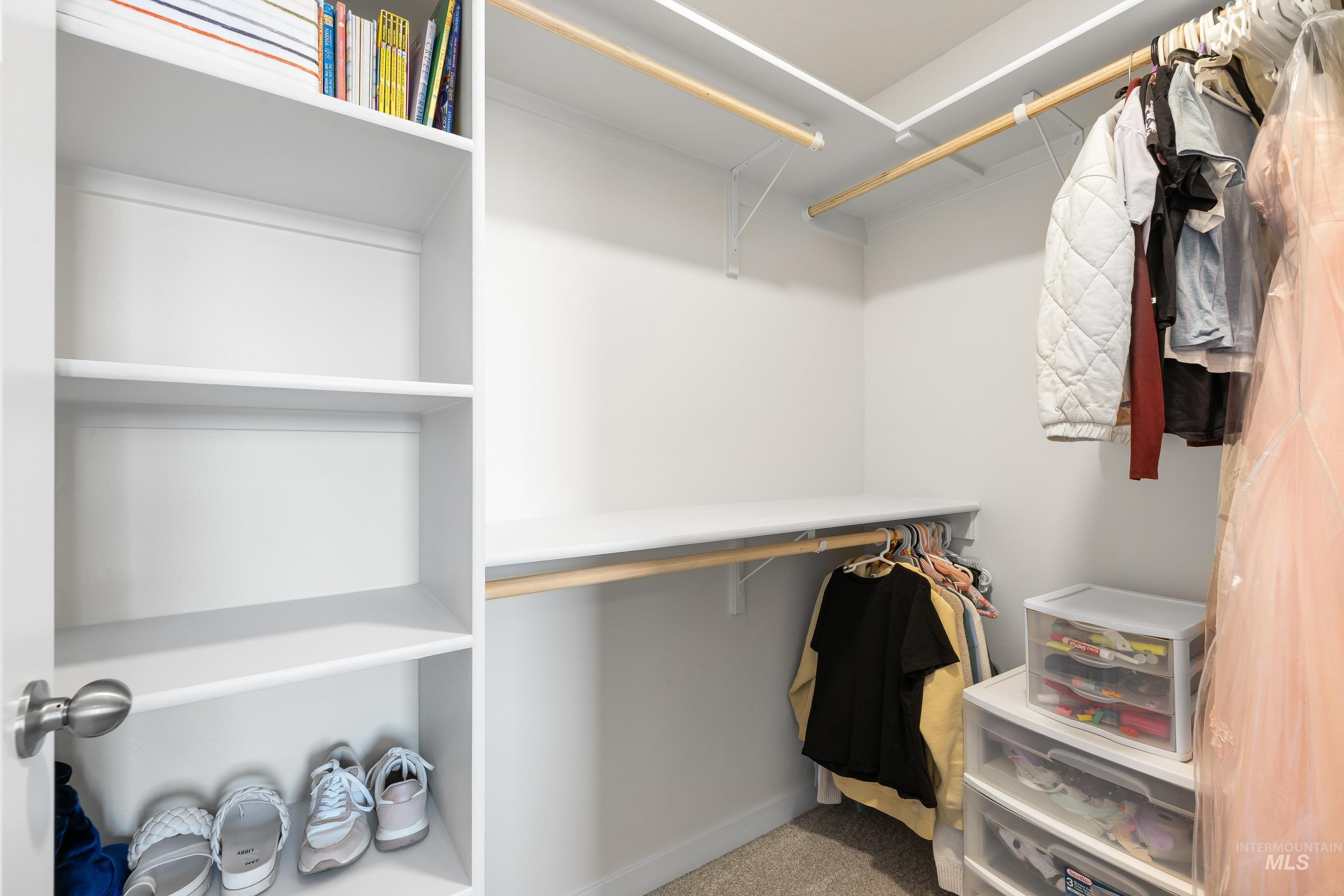 3410 S Rosa Parks Way, Nampa, Idaho 83687, 5 Bedrooms, 3.5 Bathrooms, Residential For Sale, Price $595,000, 98976978