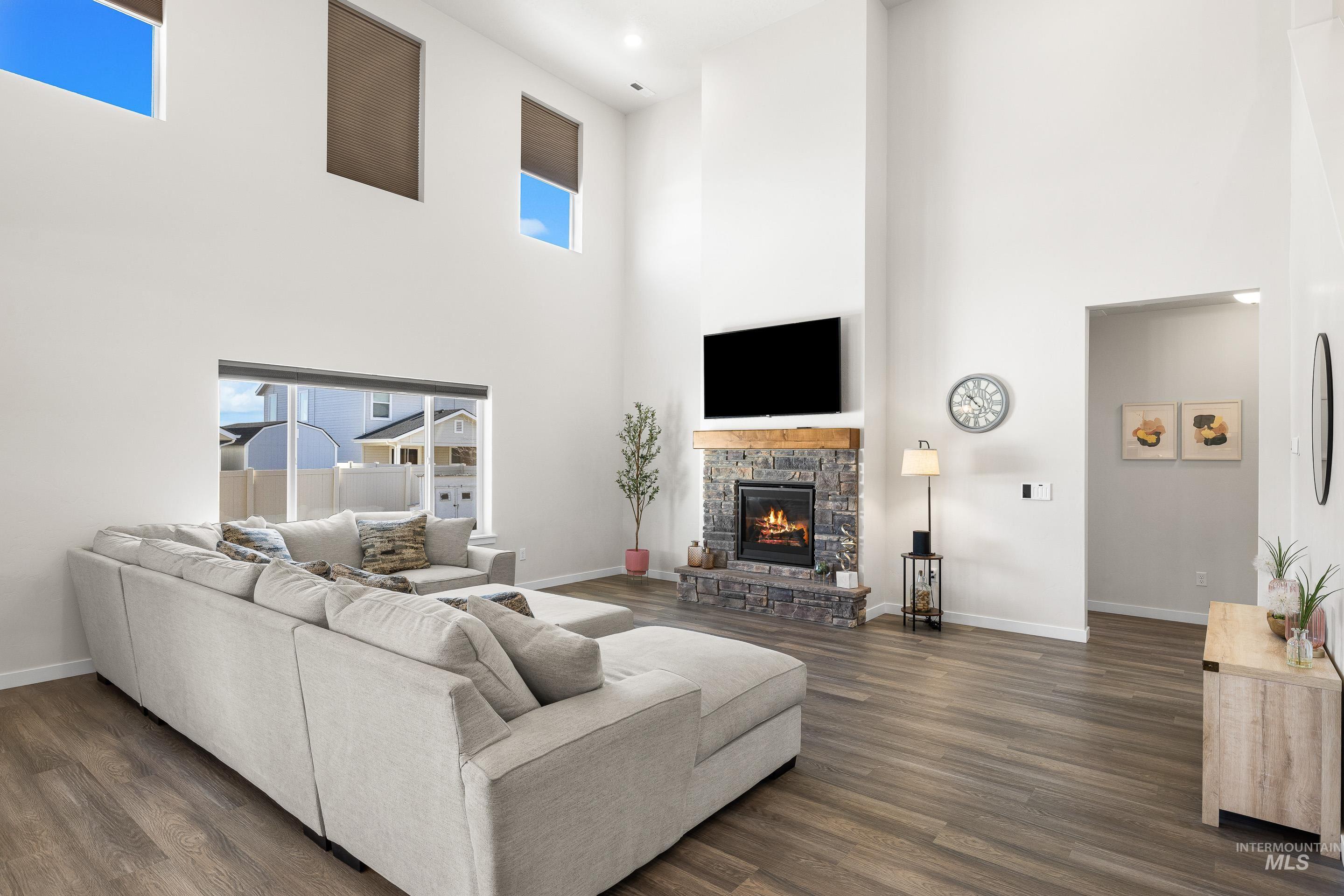 3410 S Rosa Parks Way, Nampa, Idaho 83687, 5 Bedrooms, 3.5 Bathrooms, Residential For Sale, Price $595,000, 98976978