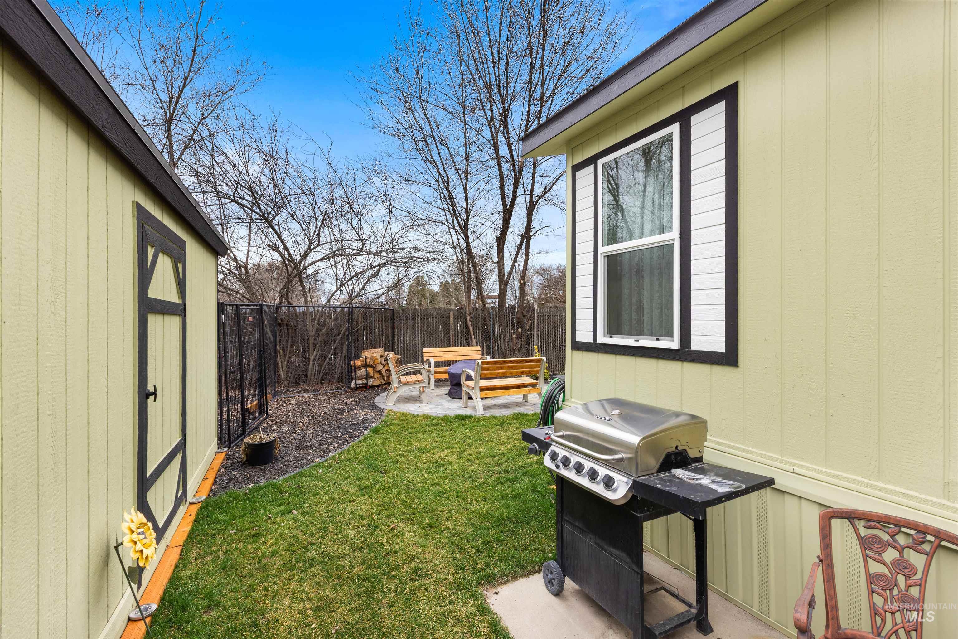 8181 N Andy Ln, Boise, Idaho 83714, 2 Bedrooms, 2 Bathrooms, Residential For Sale, Price $179,900, 98976979