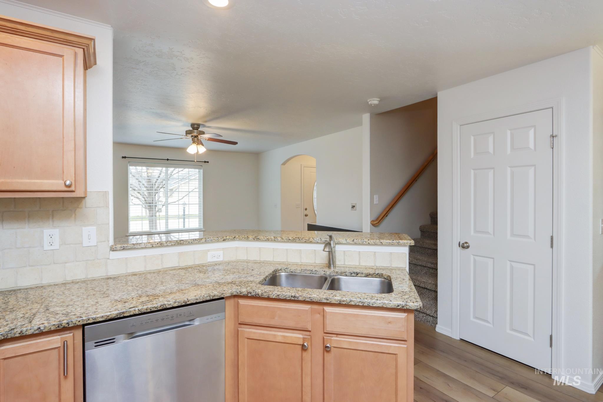 698 N Carisbrooke Ave., Meridian, Idaho 83642, 3 Bedrooms, 2.5 Bathrooms, Residential For Sale, Price $398,000, 98976980