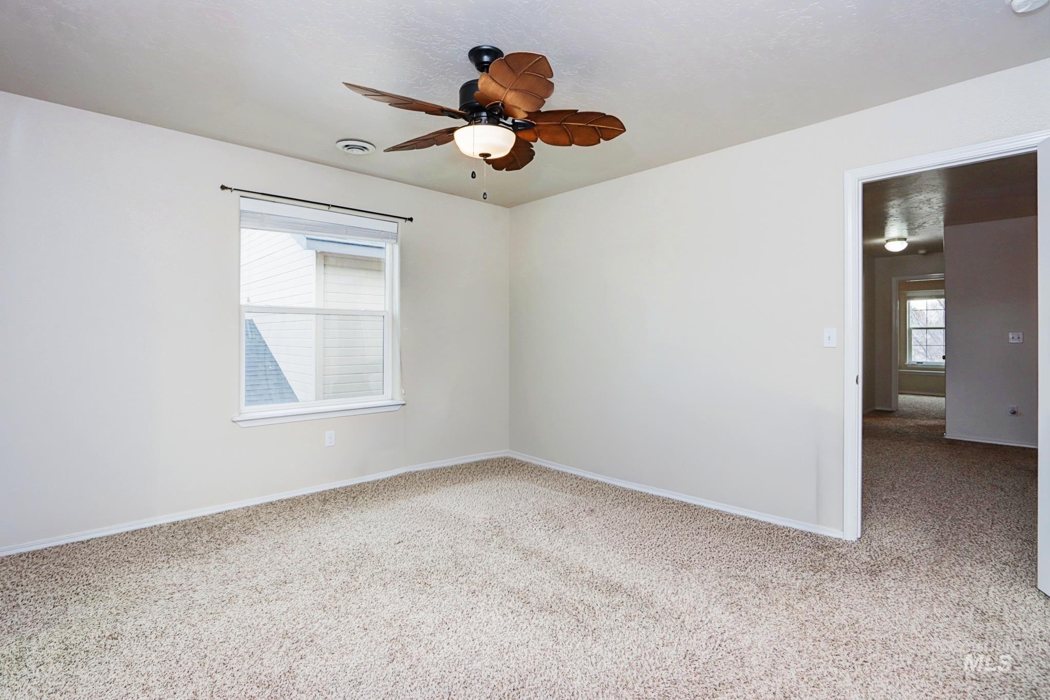 698 N Carisbrooke Ave., Meridian, Idaho 83642, 3 Bedrooms, 2.5 Bathrooms, Residential For Sale, Price $398,000, 98976980