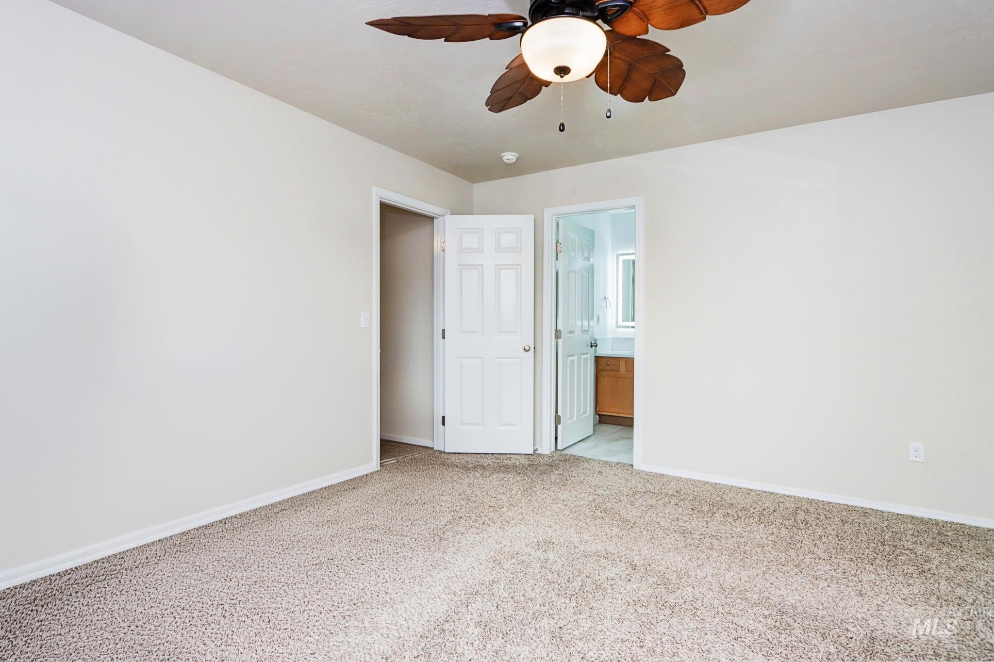 698 N Carisbrooke Ave., Meridian, Idaho 83642, 3 Bedrooms, 2.5 Bathrooms, Residential For Sale, Price $398,000, 98976980