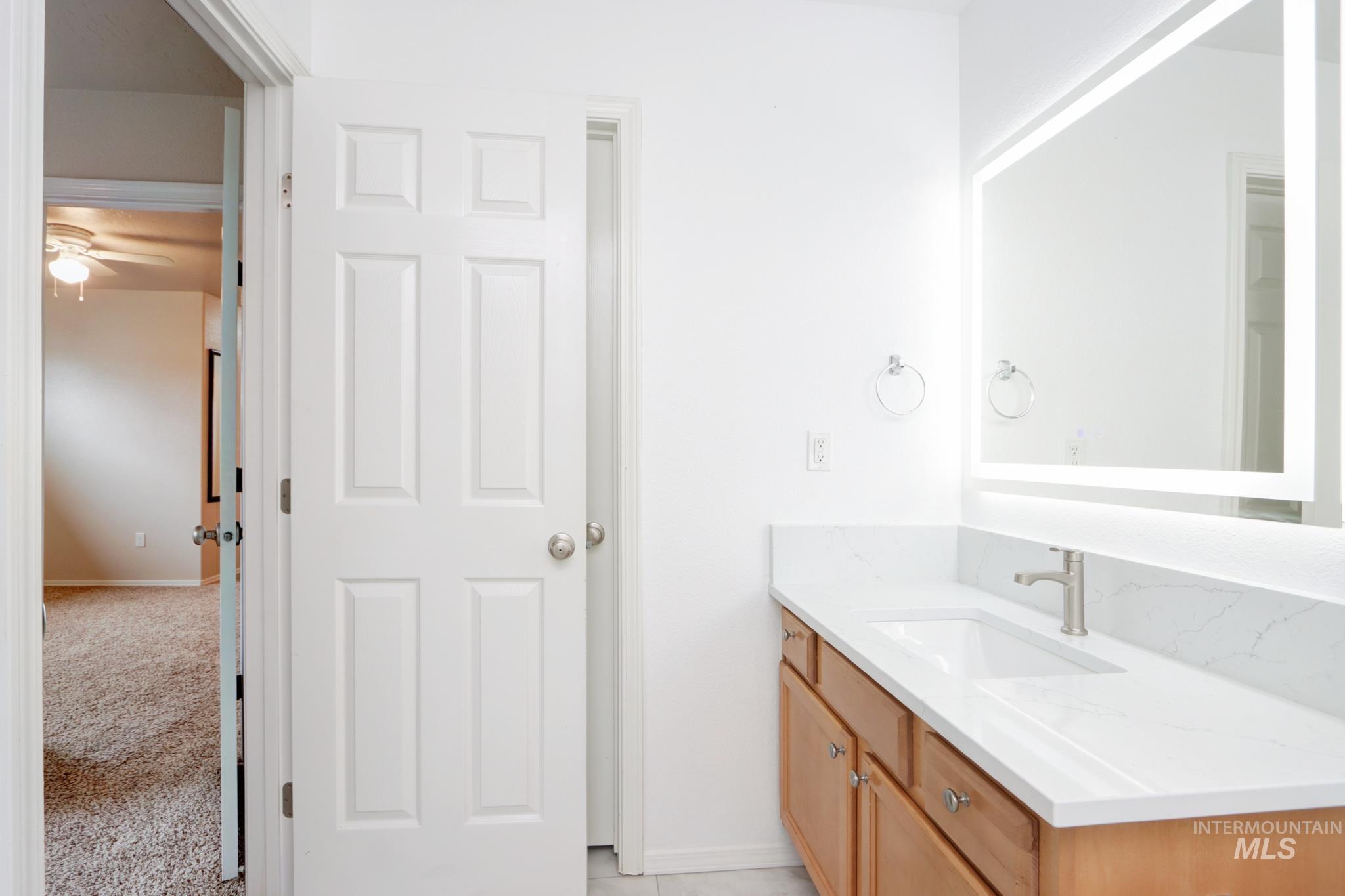 698 N Carisbrooke Ave., Meridian, Idaho 83642, 3 Bedrooms, 2.5 Bathrooms, Residential For Sale, Price $398,000, 98976980