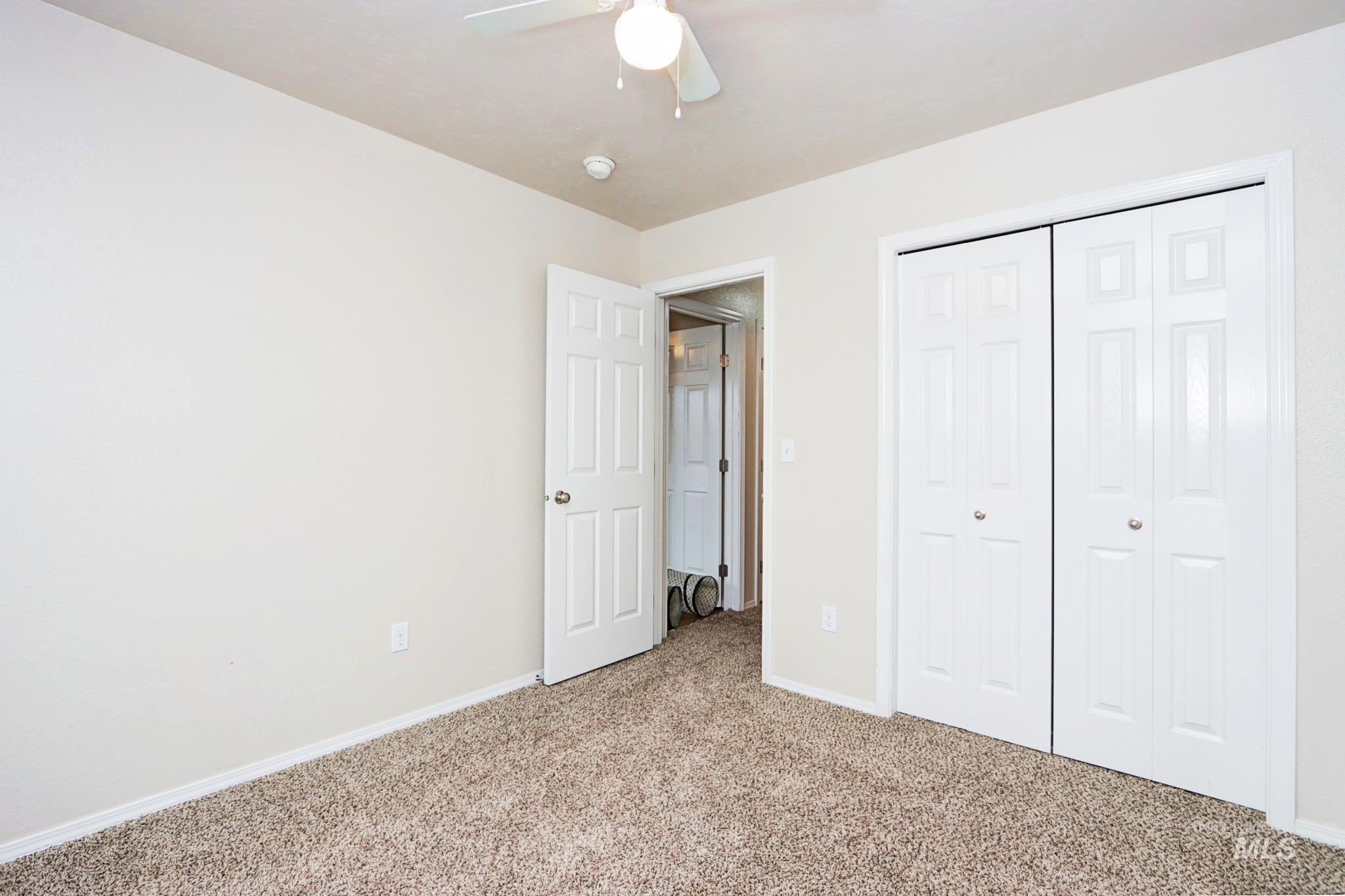 698 N Carisbrooke Ave., Meridian, Idaho 83642, 3 Bedrooms, 2.5 Bathrooms, Residential For Sale, Price $398,000, 98976980