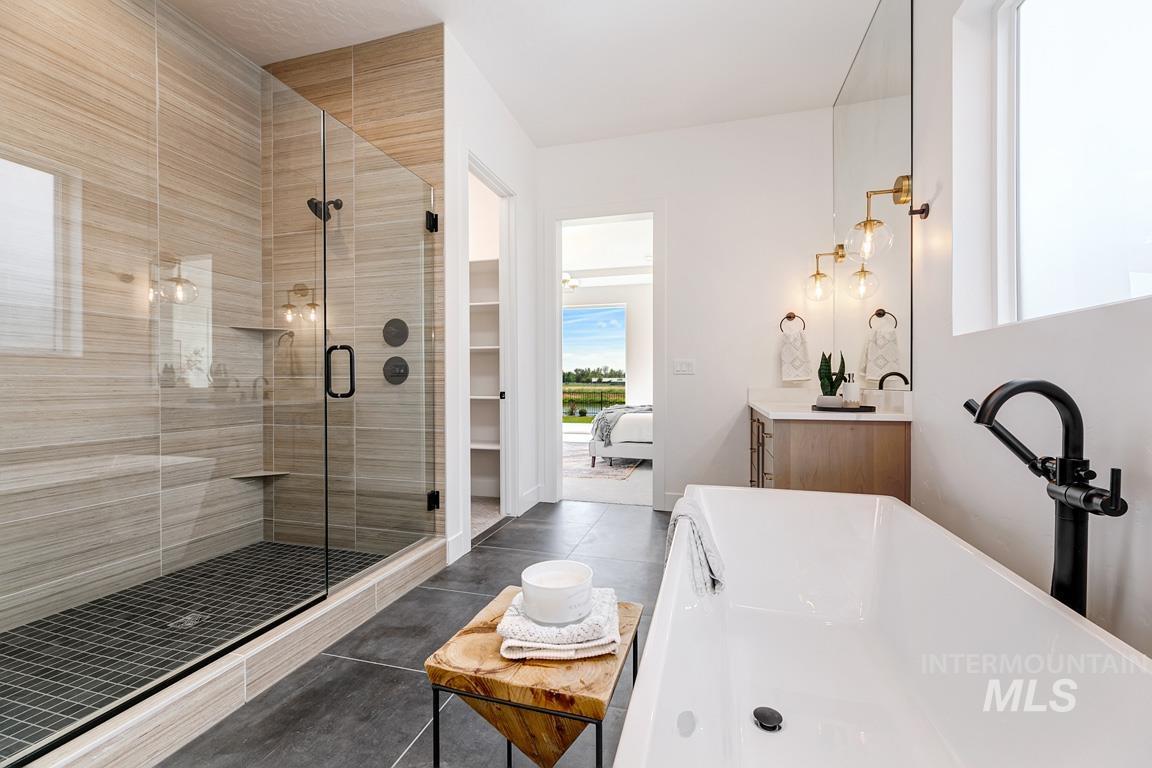 21695 Appaloosa Ave, Star, Idaho 83669, 4 Bedrooms, 3 Bathrooms, Residential For Sale, Price $1,560,366,MLS 98976981