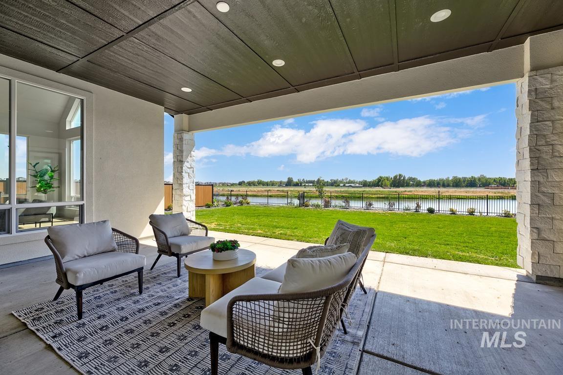 21695 Appaloosa Ave, Star, Idaho 83669, 4 Bedrooms, 3 Bathrooms, Residential For Sale, Price $1,560,366,MLS 98976981