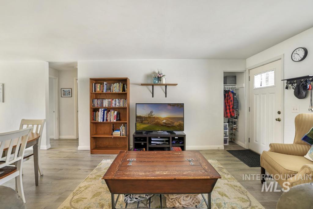 259 Pheasant Rd W, Twin Falls, Idaho 83301-8035, 2 Bedrooms, 1 Bathroom, Residential For Sale, Price $179,900, 98976983