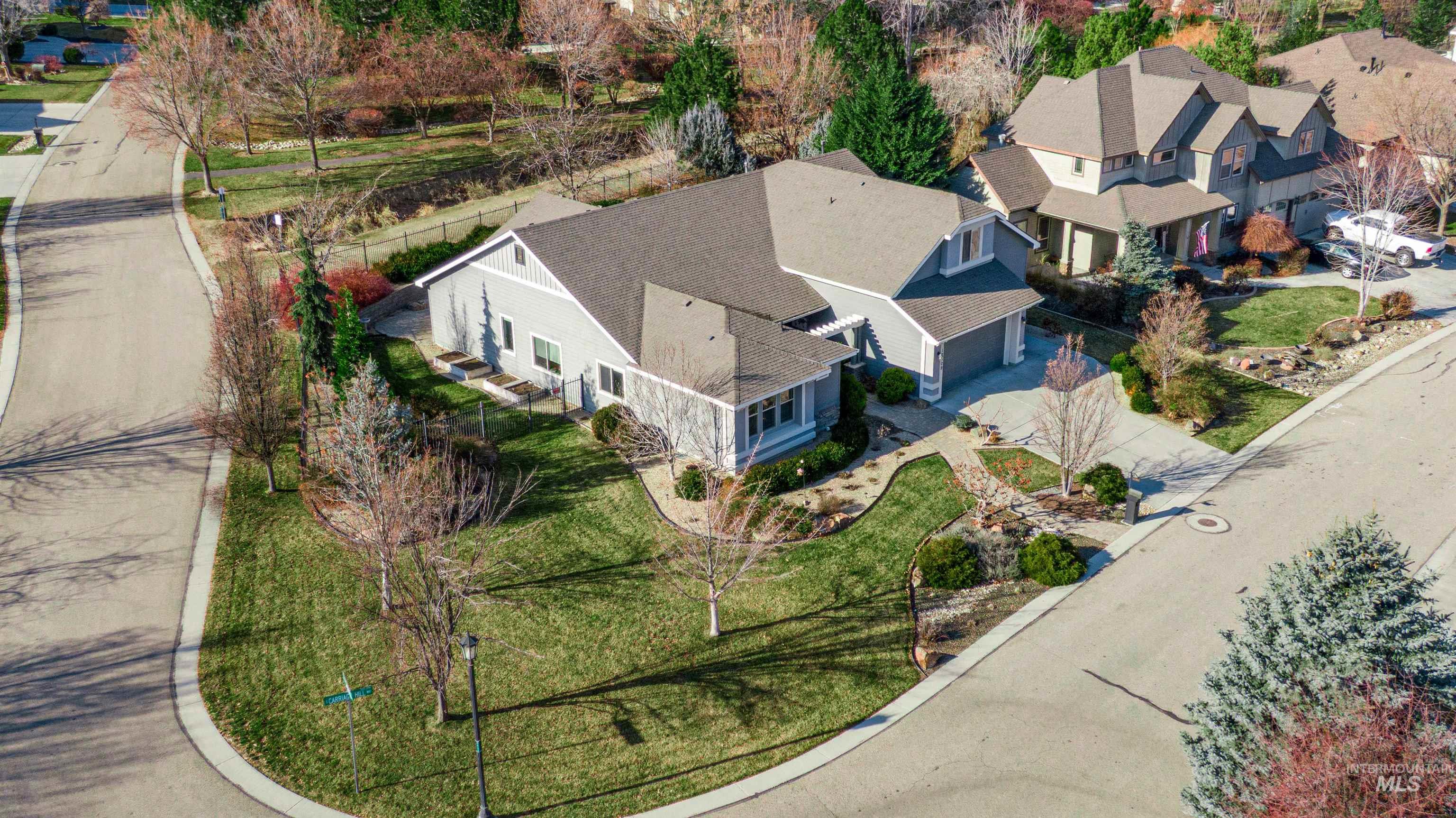 12309 S Carriage Hill Way, Nampa, Idaho 83686, 3 Bedrooms, 3 Bathrooms, Residential For Sale, Price $719,900, 98976985