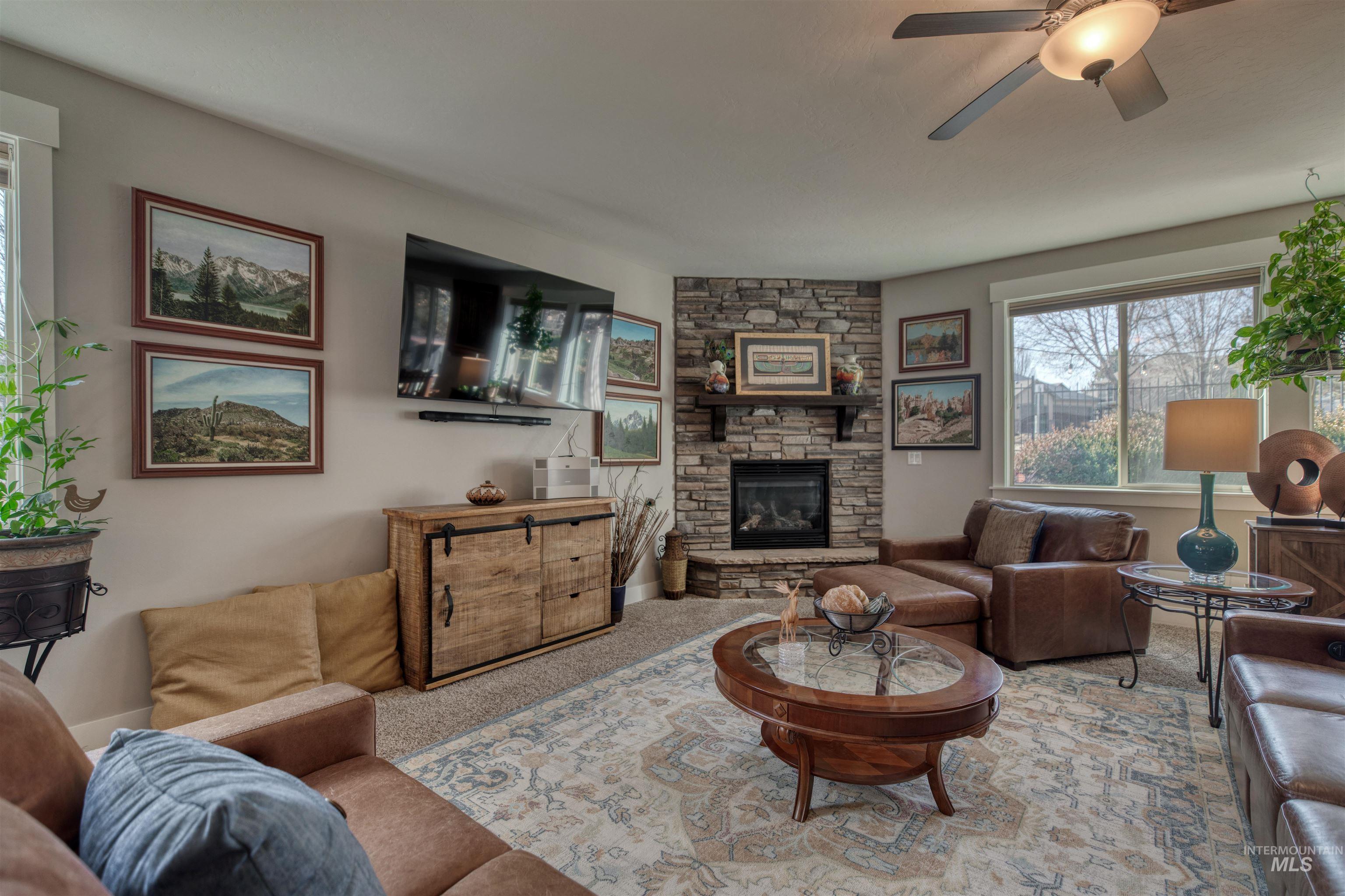 12309 S Carriage Hill Way, Nampa, Idaho 83686, 3 Bedrooms, 3 Bathrooms, Residential For Sale, Price $719,900, 98976985