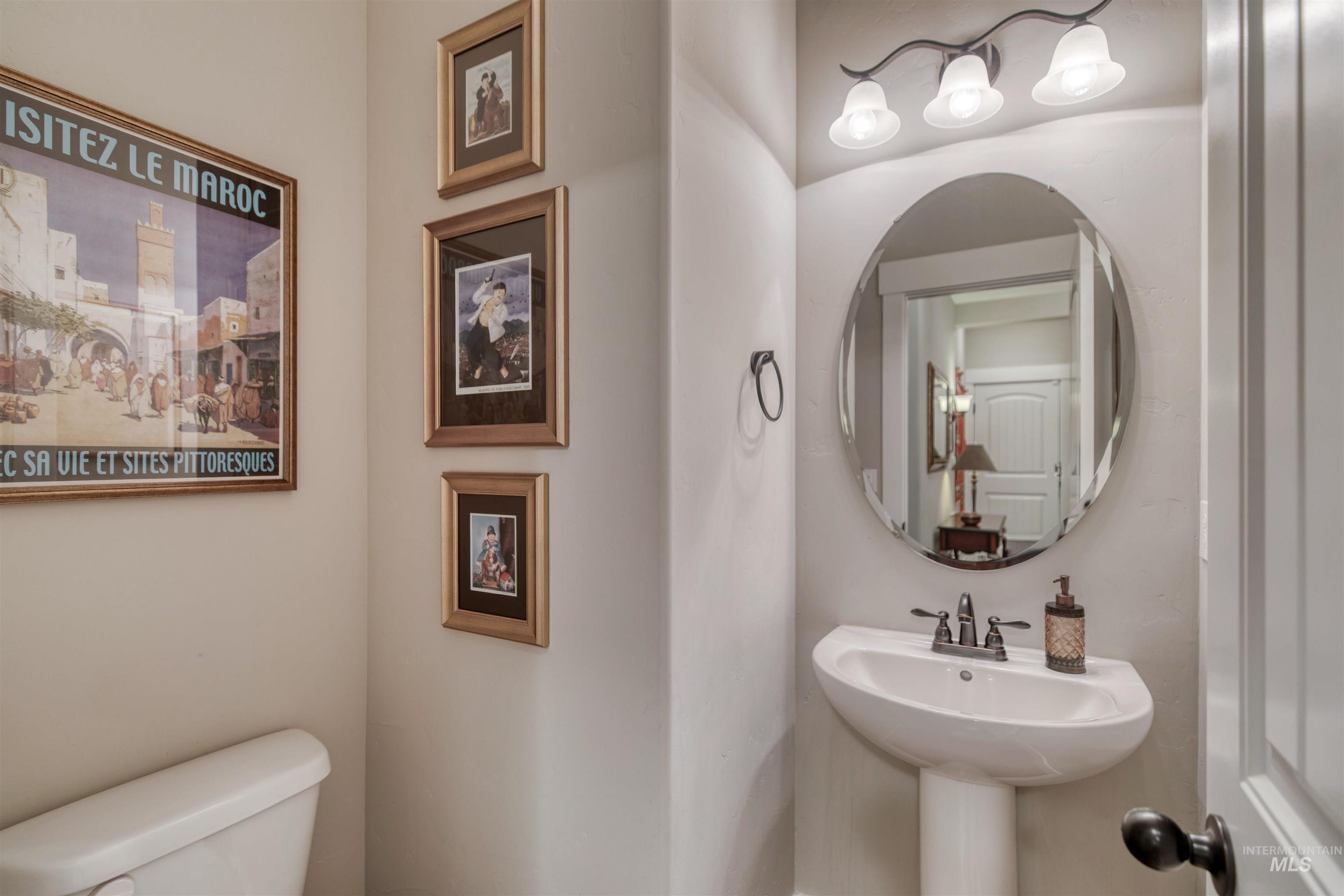 12309 S Carriage Hill Way, Nampa, Idaho 83686, 3 Bedrooms, 3 Bathrooms, Residential For Sale, Price $719,900, 98976985