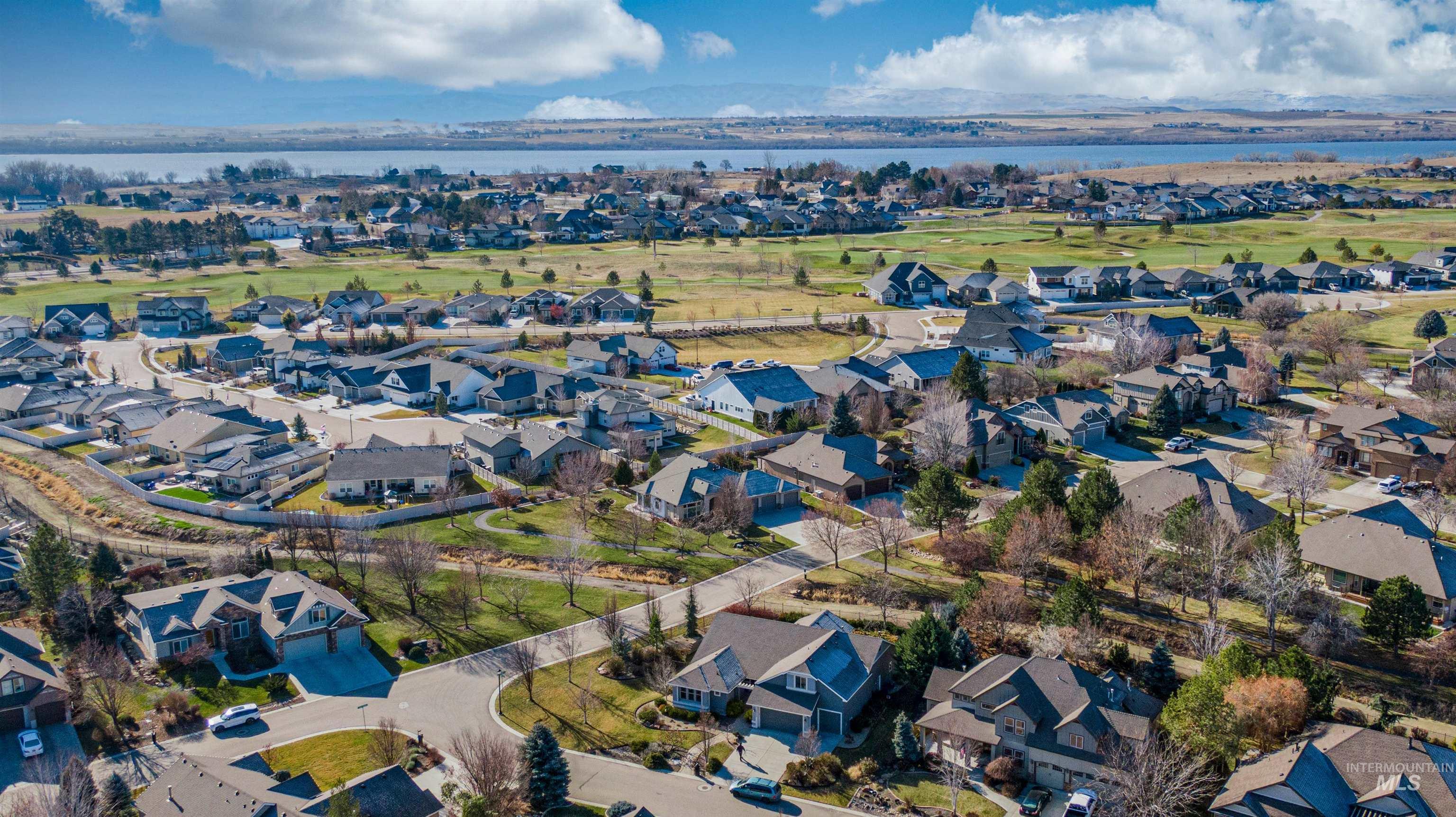 12309 S Carriage Hill Way, Nampa, Idaho 83686, 3 Bedrooms, 3 Bathrooms, Residential For Sale, Price $719,900, 98976985