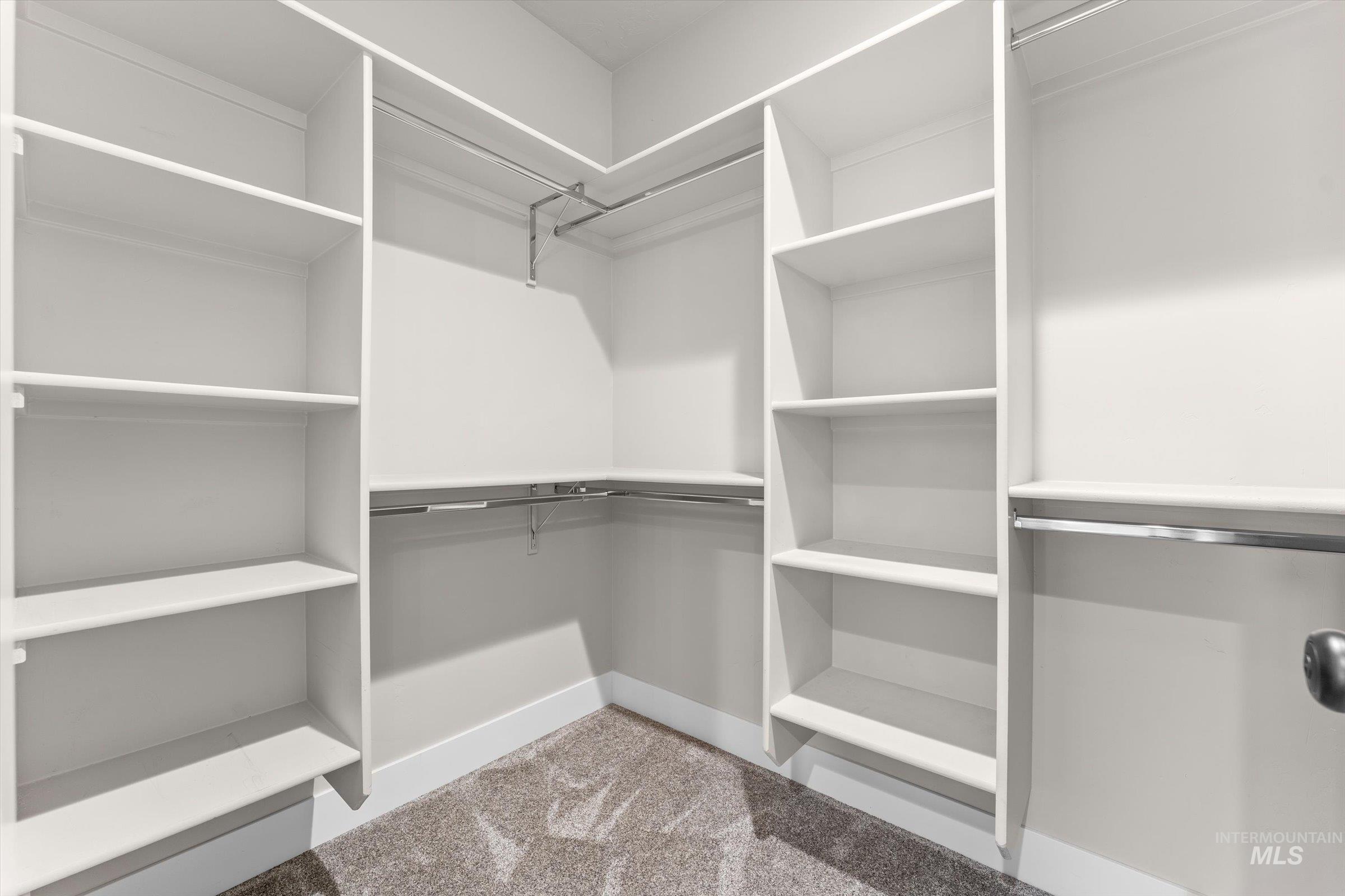 2003 Austin Way, Fruitland, Idaho 83619, 3 Bedrooms, 2 Bathrooms, Residential For Sale, Price $400,000, 98976986