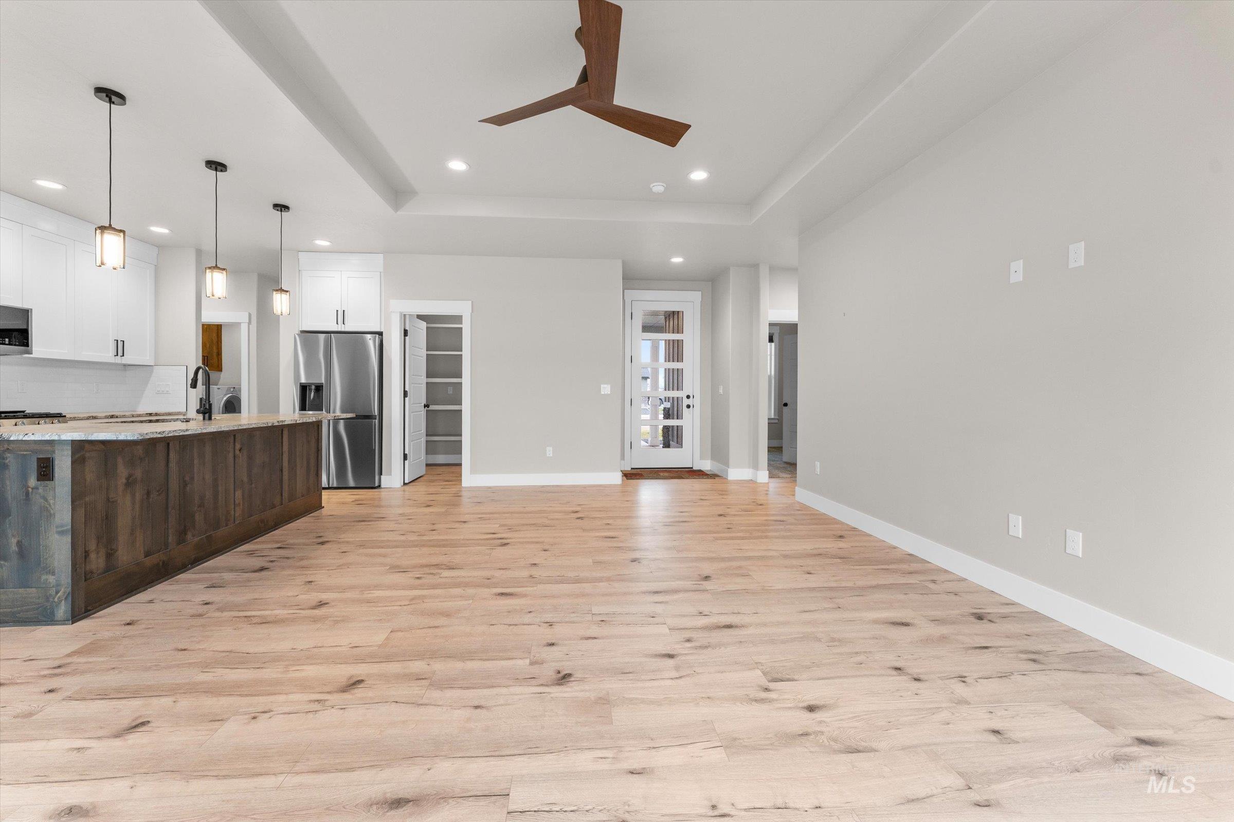 2003 Austin Way, Fruitland, Idaho 83619, 3 Bedrooms, 2 Bathrooms, Residential For Sale, Price $400,000, 98976986