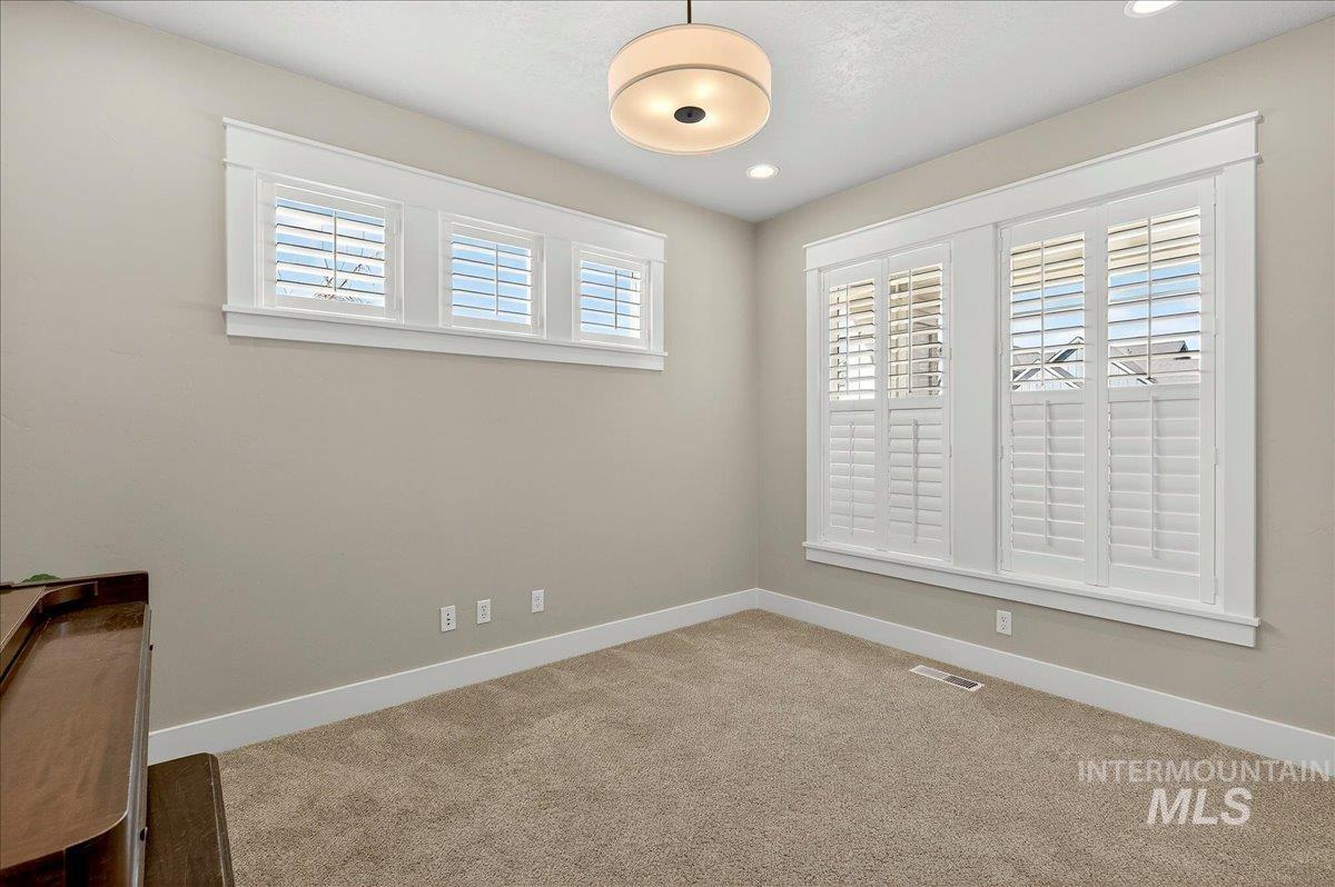 5871 E Zaffre Ridge St, Boise, Idaho 83716-3490, 4 Bedrooms, 2.5 Bathrooms, Residential For Sale, Price $799,900, 98976991