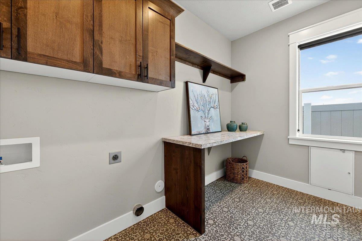 5871 E Zaffre Ridge St, Boise, Idaho 83716-3490, 4 Bedrooms, 2.5 Bathrooms, Residential For Sale, Price $799,900, 98976991