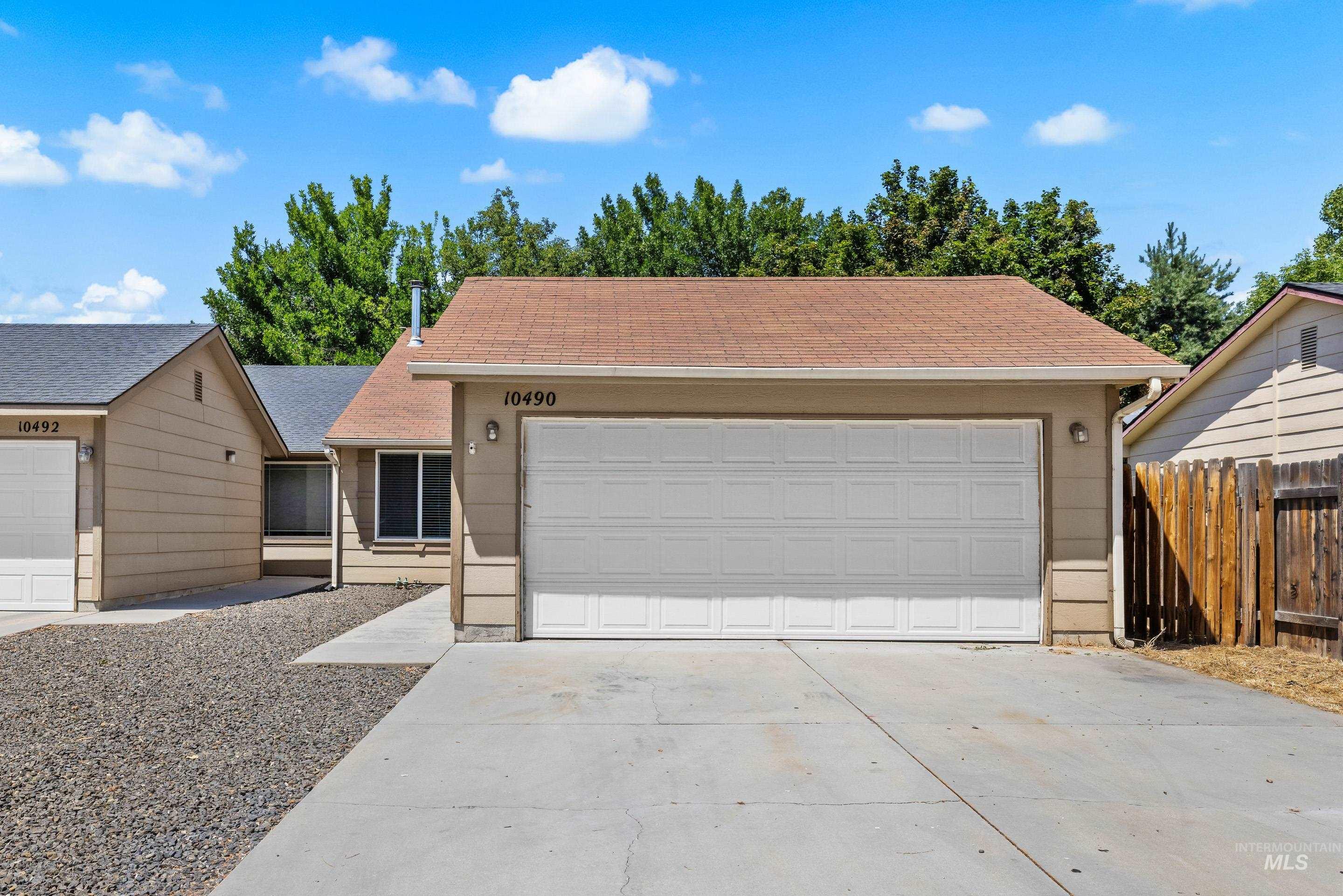 10490 W Cory St, Boise, Idaho 83704, 3 Bedrooms, 2 Bathrooms, Residential For Sale, Price $359,900, 98976992