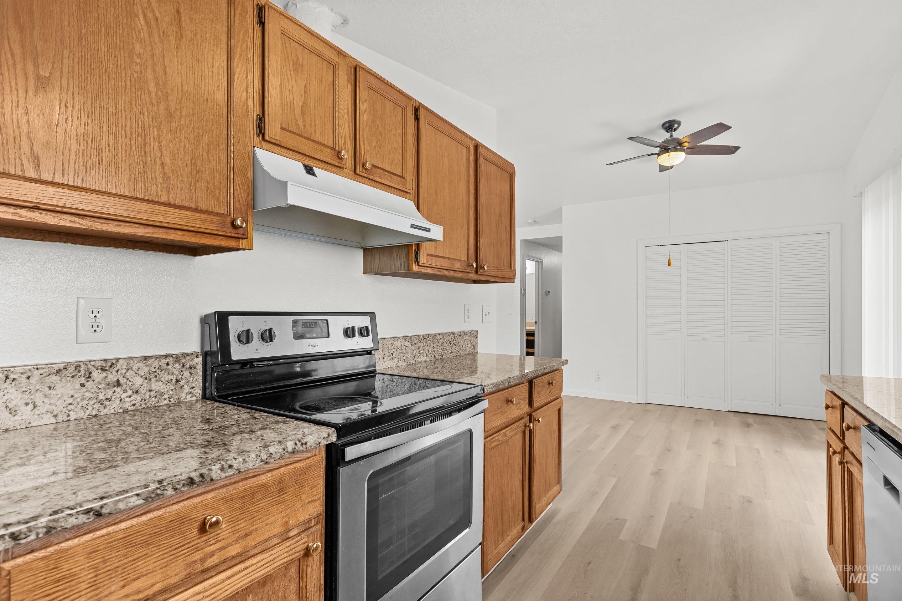 10490 W Cory St, Boise, Idaho 83704, 3 Bedrooms, 2 Bathrooms, Residential For Sale, Price $359,900, 98976992