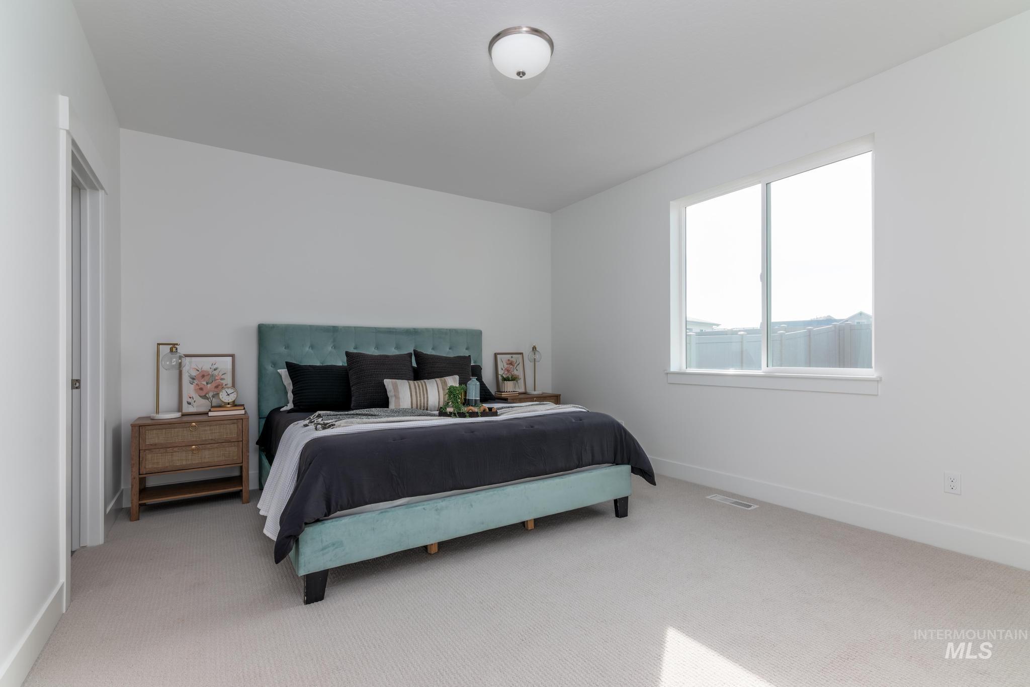 822 W Bay St, Middleton, Idaho 83644, 3 Bedrooms, 2 Bathrooms, Residential For Sale, Price $429,000, 98976994